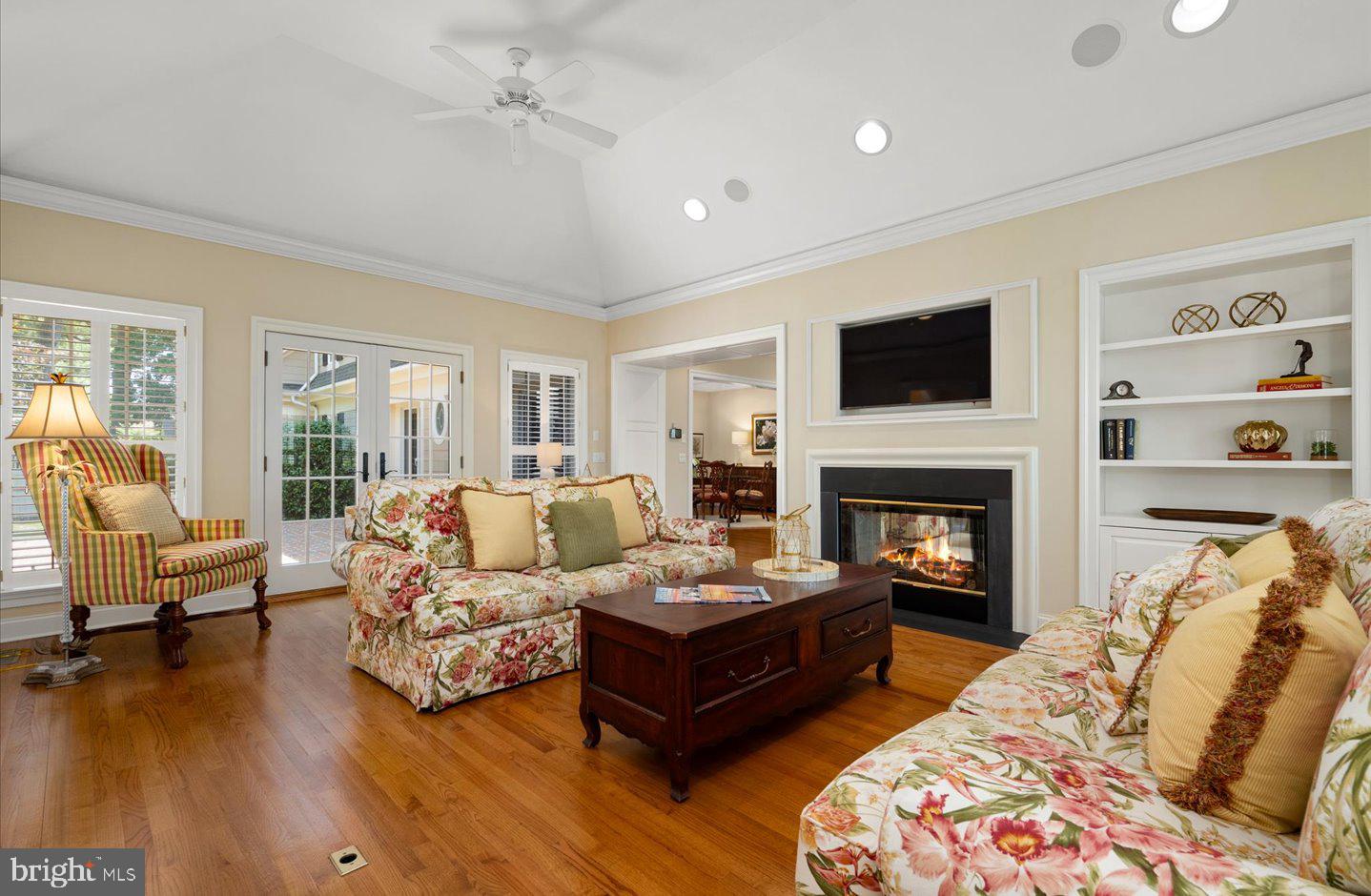 NORTH REHOBOTH - Residential