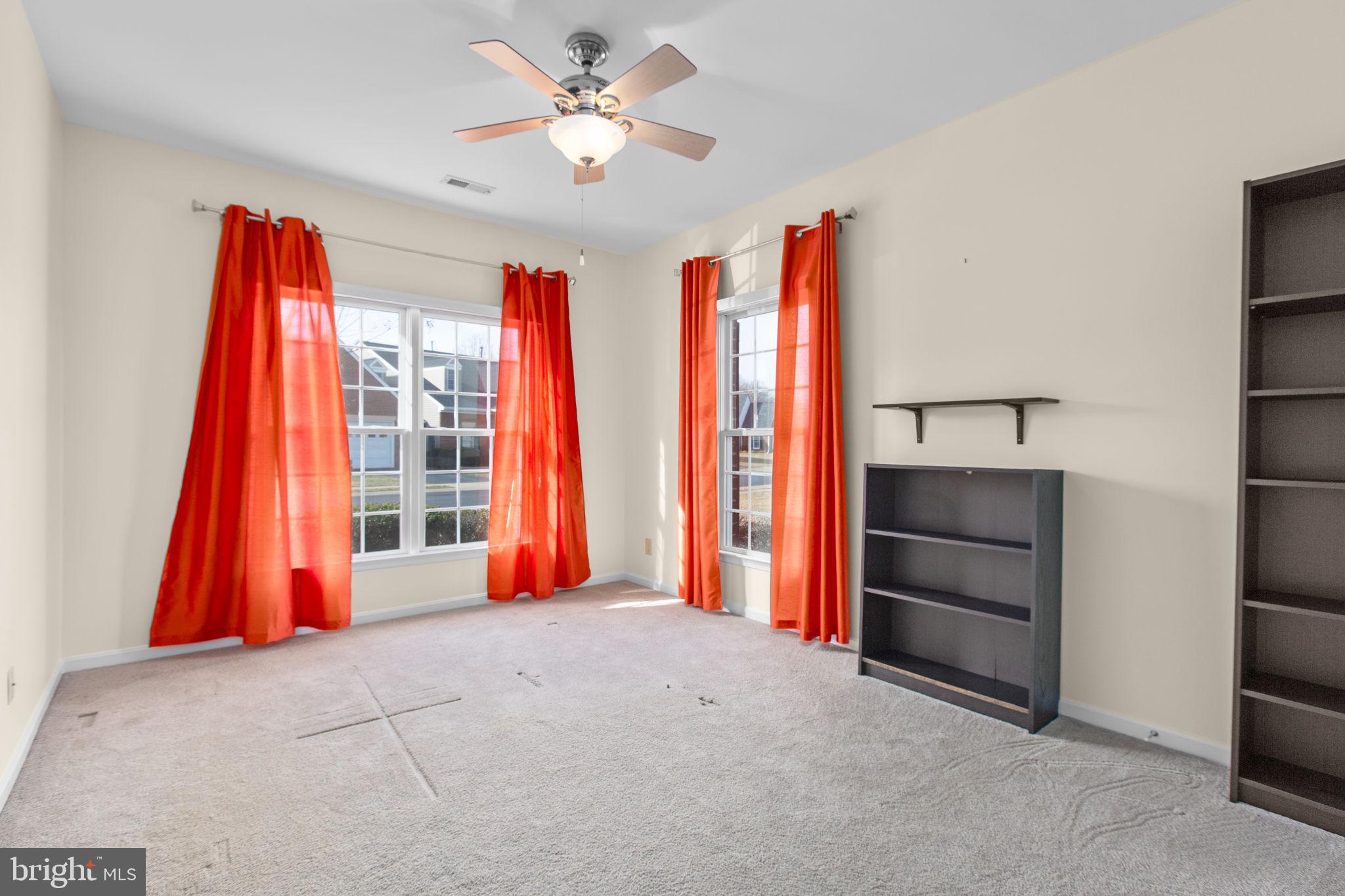 SALEM FIELDS - Residential