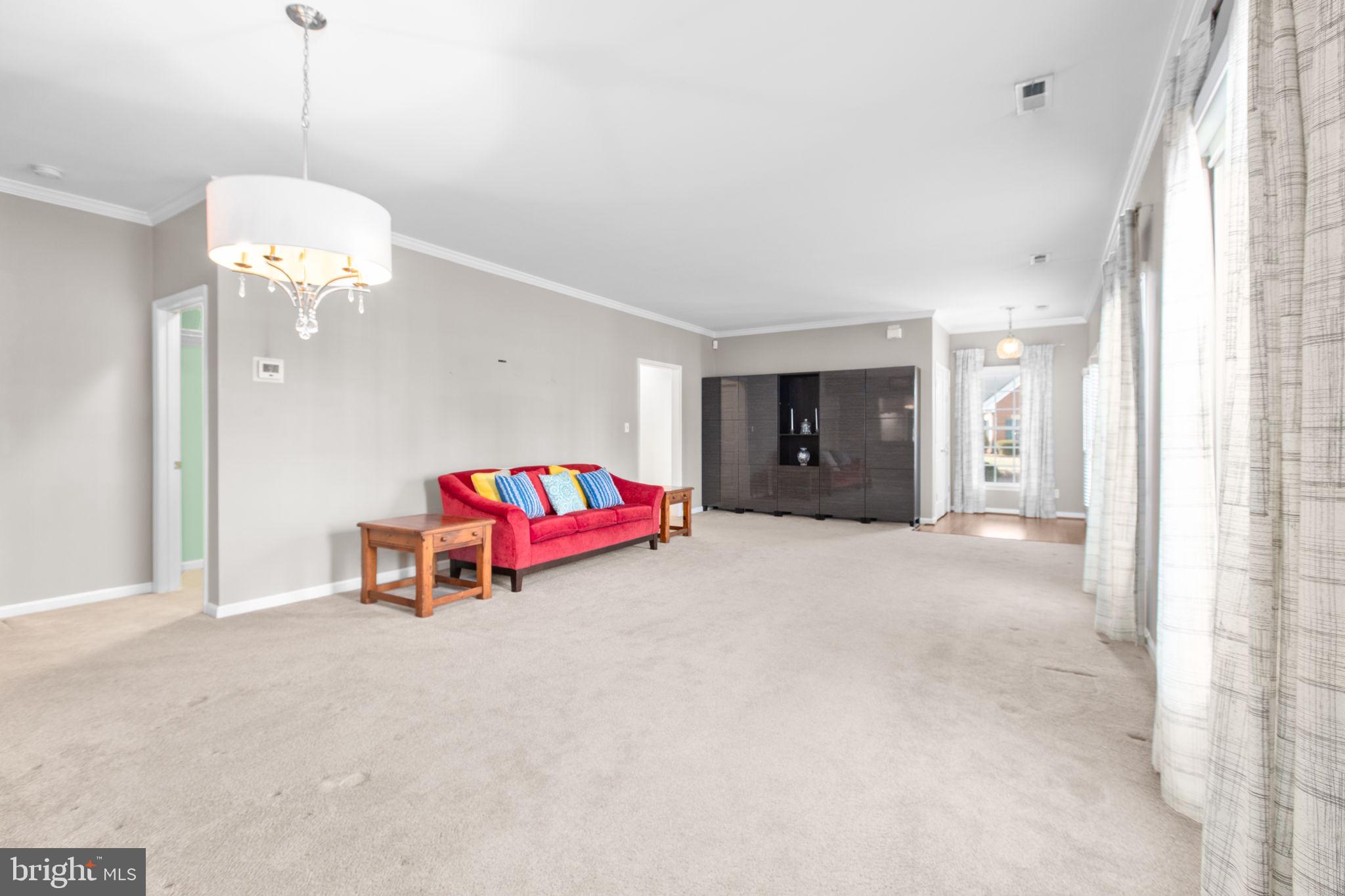 SALEM FIELDS - Residential