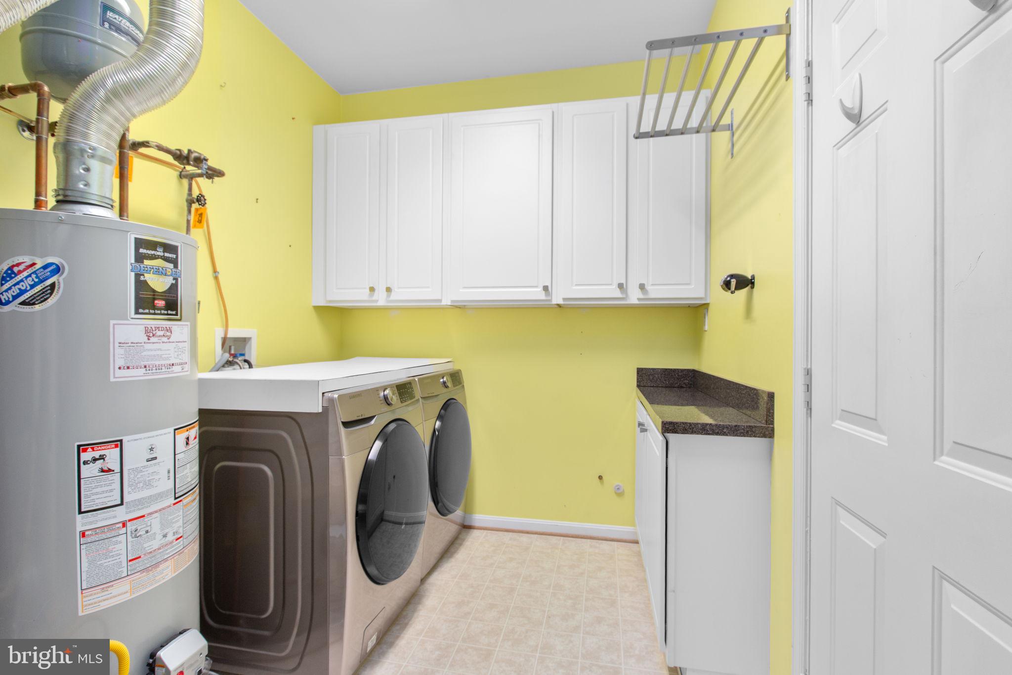 SALEM FIELDS - Residential