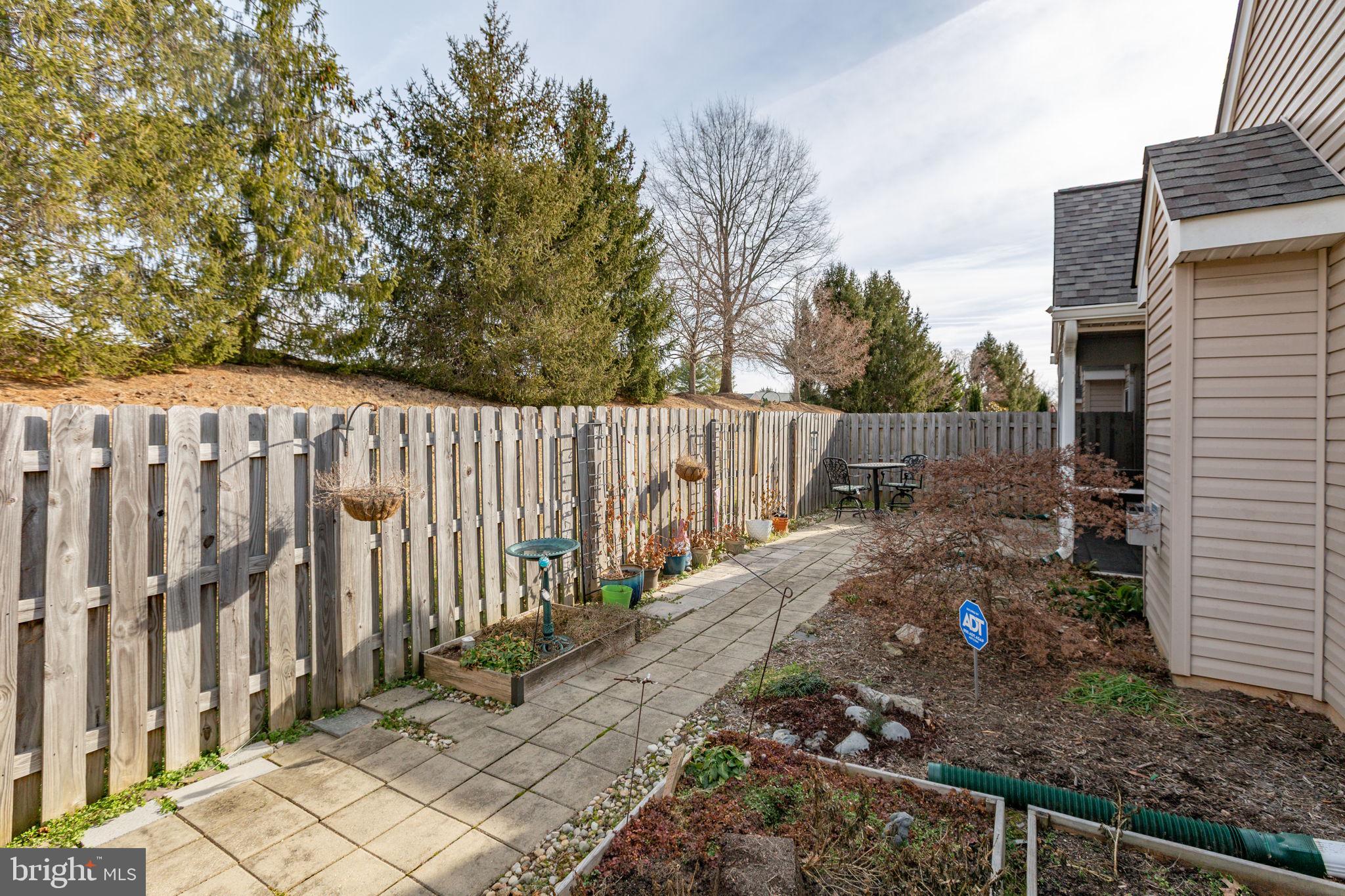 SALEM FIELDS - Residential