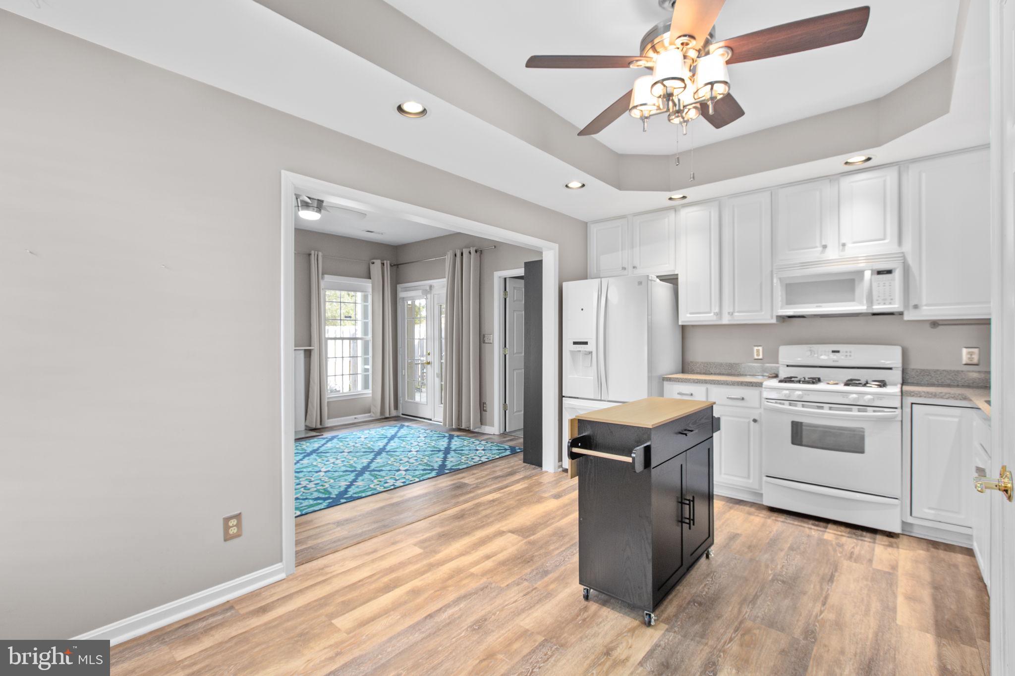 SALEM FIELDS - Residential