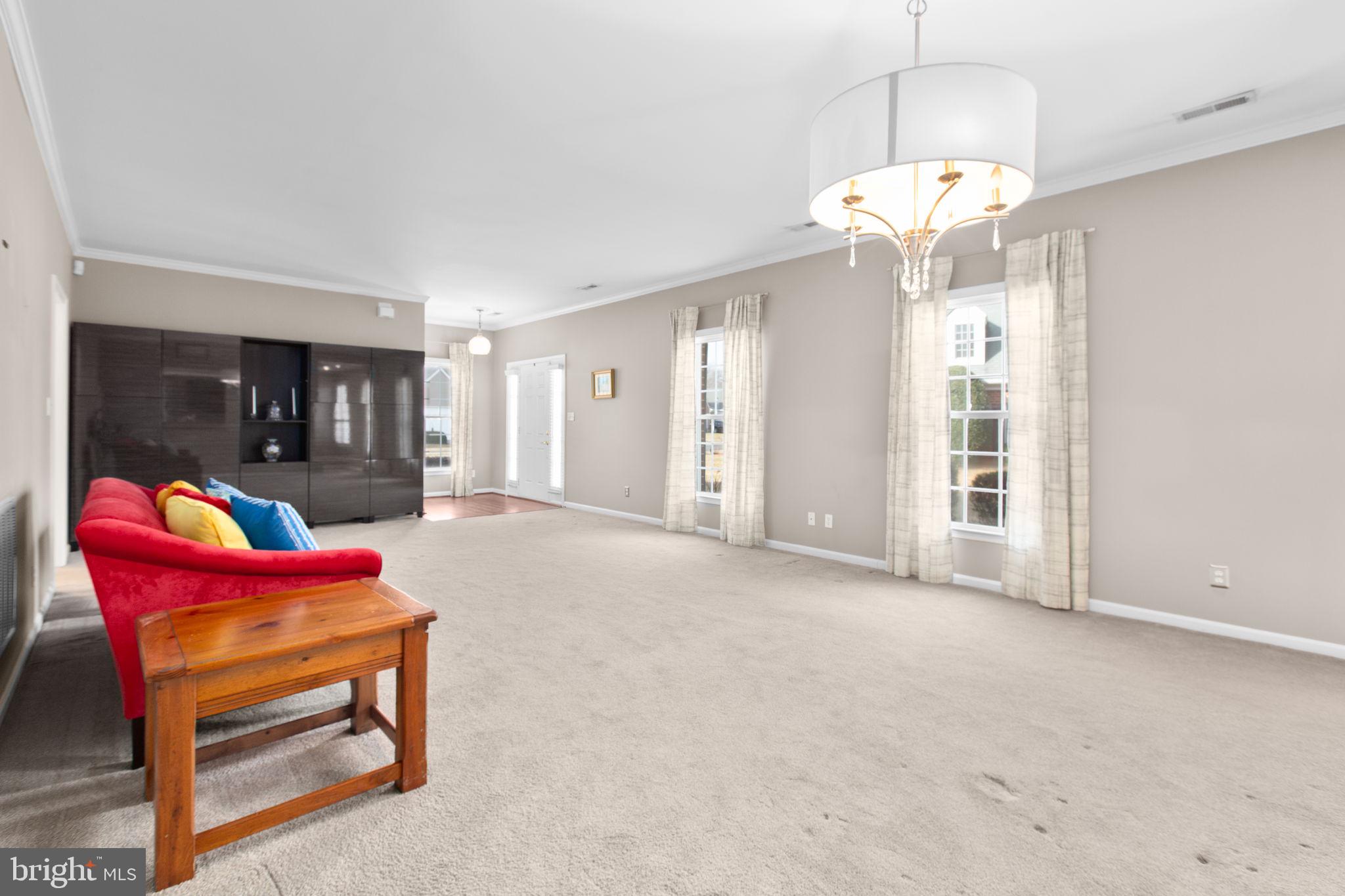 SALEM FIELDS - Residential