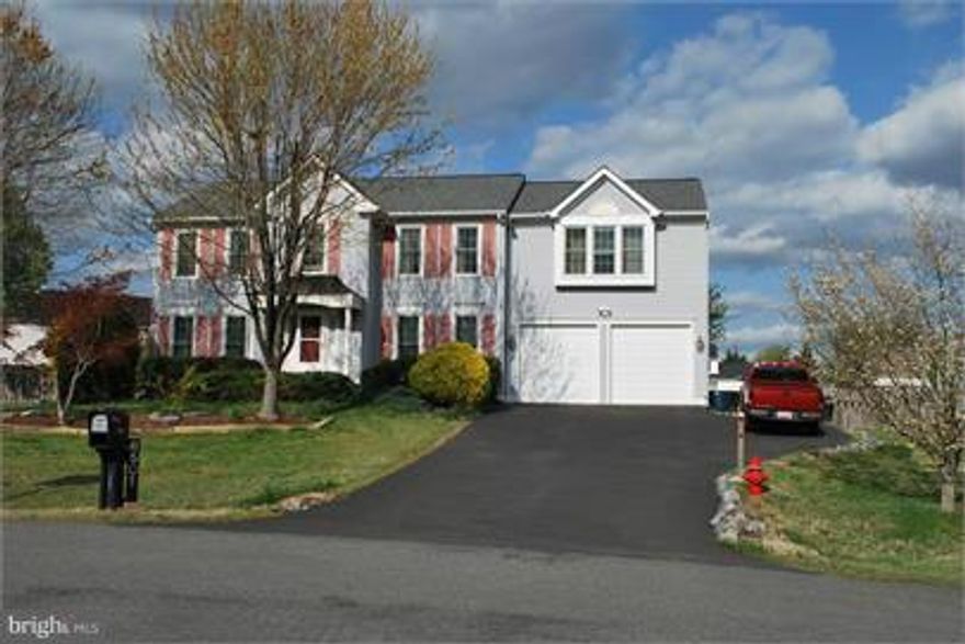 Cul-de-sac,Stainless appliances,granite countertops/Kitchen,Living room w/gas fireplace,Large Sun Room,two Laundry rooms.Improved basement with full bath and two large storage racks plus a full bath,washer,dryer,utility sink.Large fenced in back yard with shed.Walking distance to Chancellor high,chancellor middle,Harrison Road elementary school.