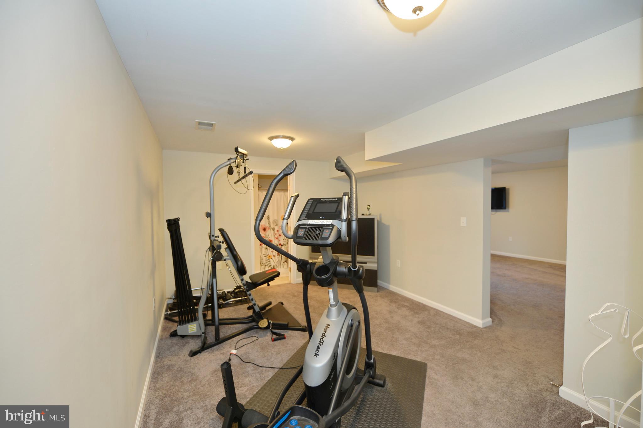 EASTLAND - Residential