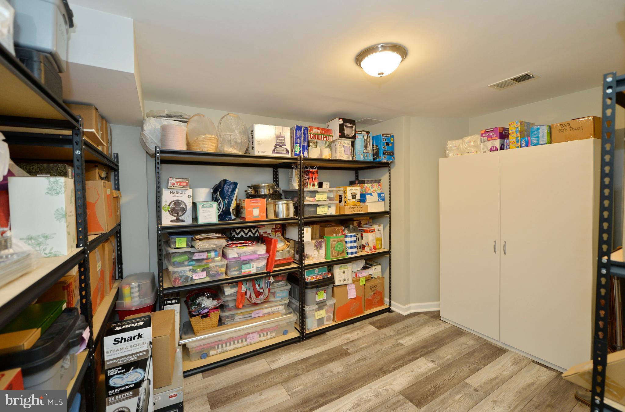 EASTLAND - Residential