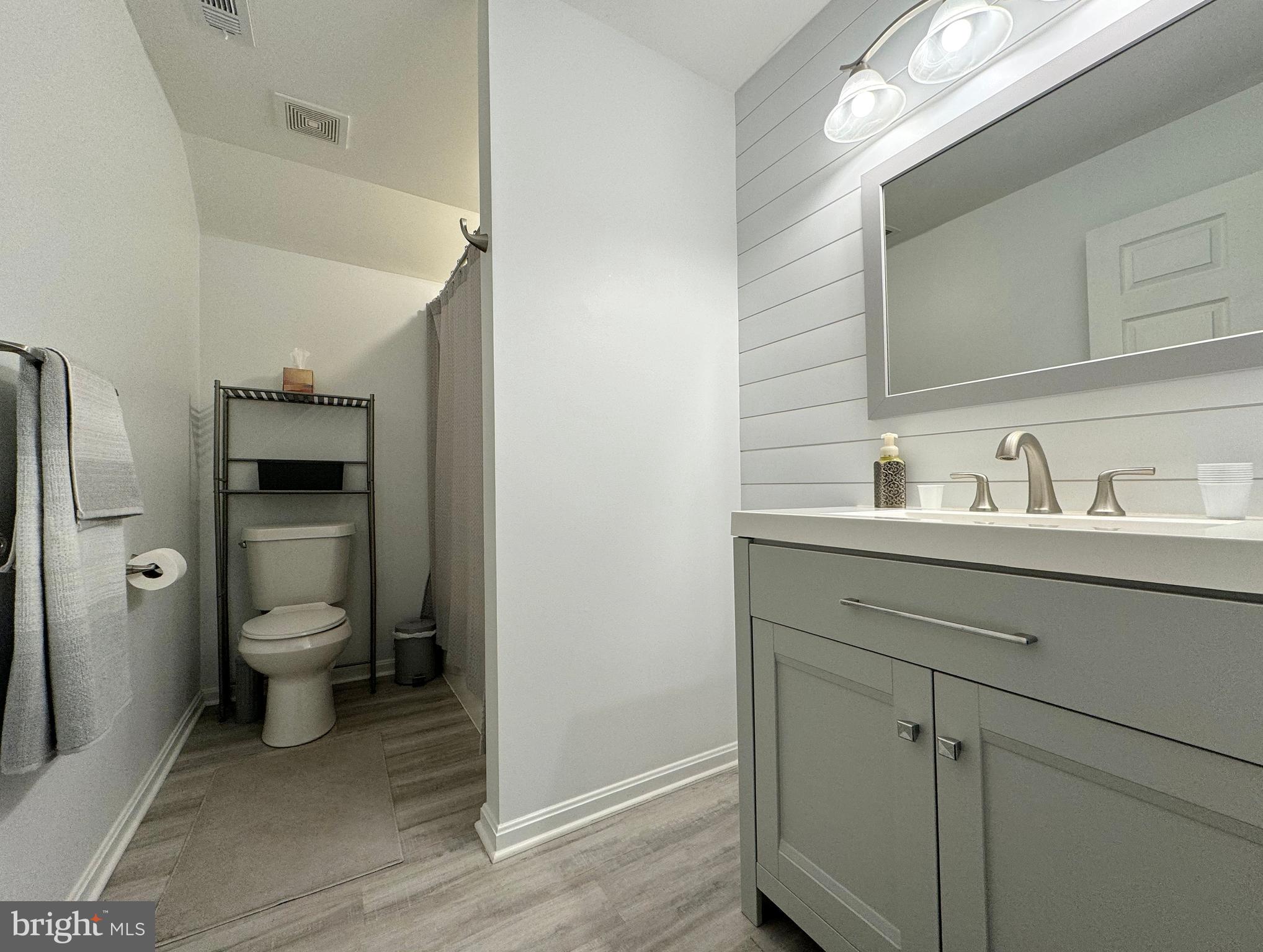 EASTLAND - Residential