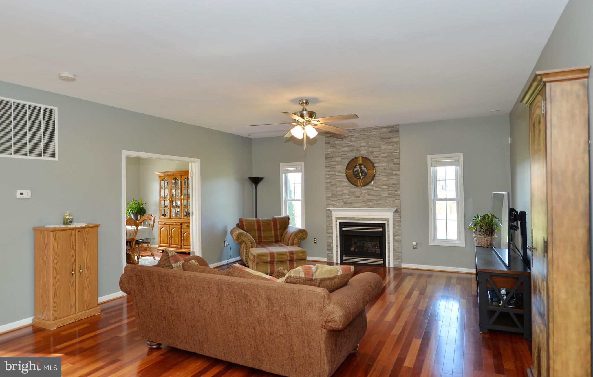 EASTLAND - Residential