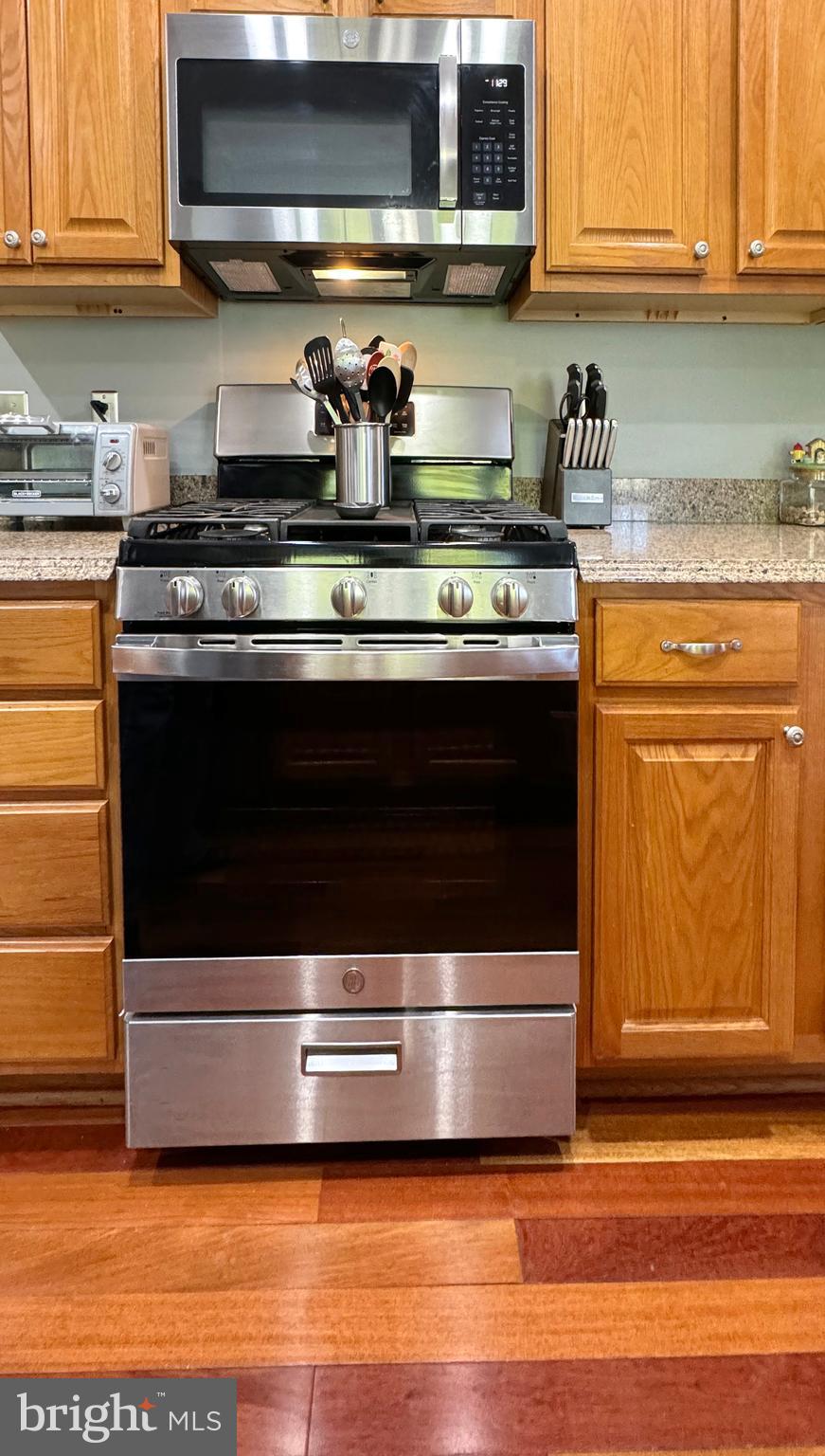 EASTLAND - Residential