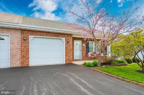 349 Winding Oak Drive, Hagerstown, MD 21740 - MLS#: MDWA2028388