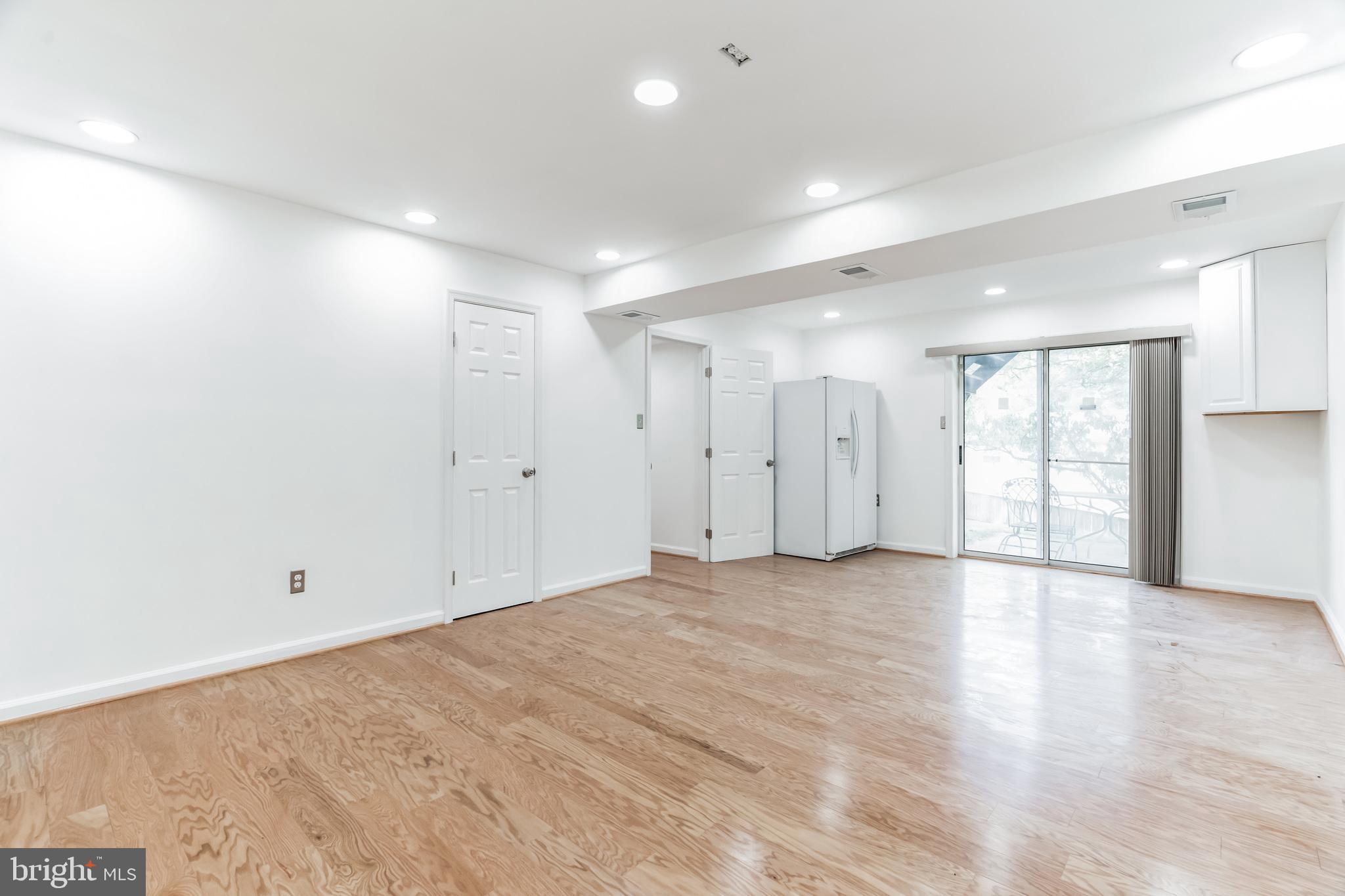 COLETON KNOLL - Residential