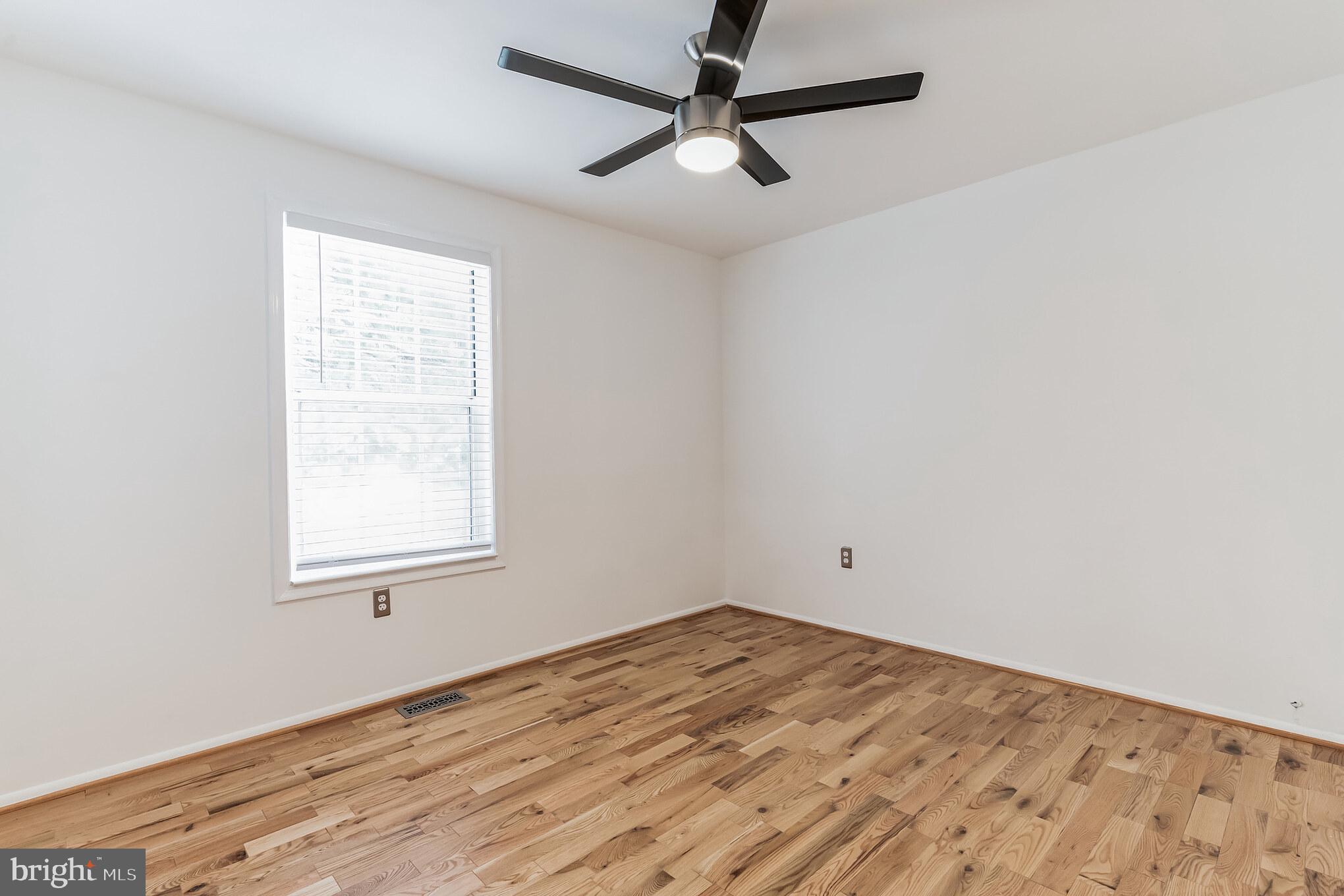 COLETON KNOLL - Residential