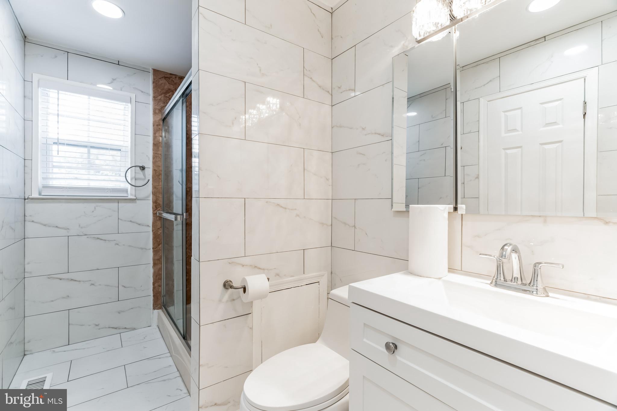 COLETON KNOLL - Residential