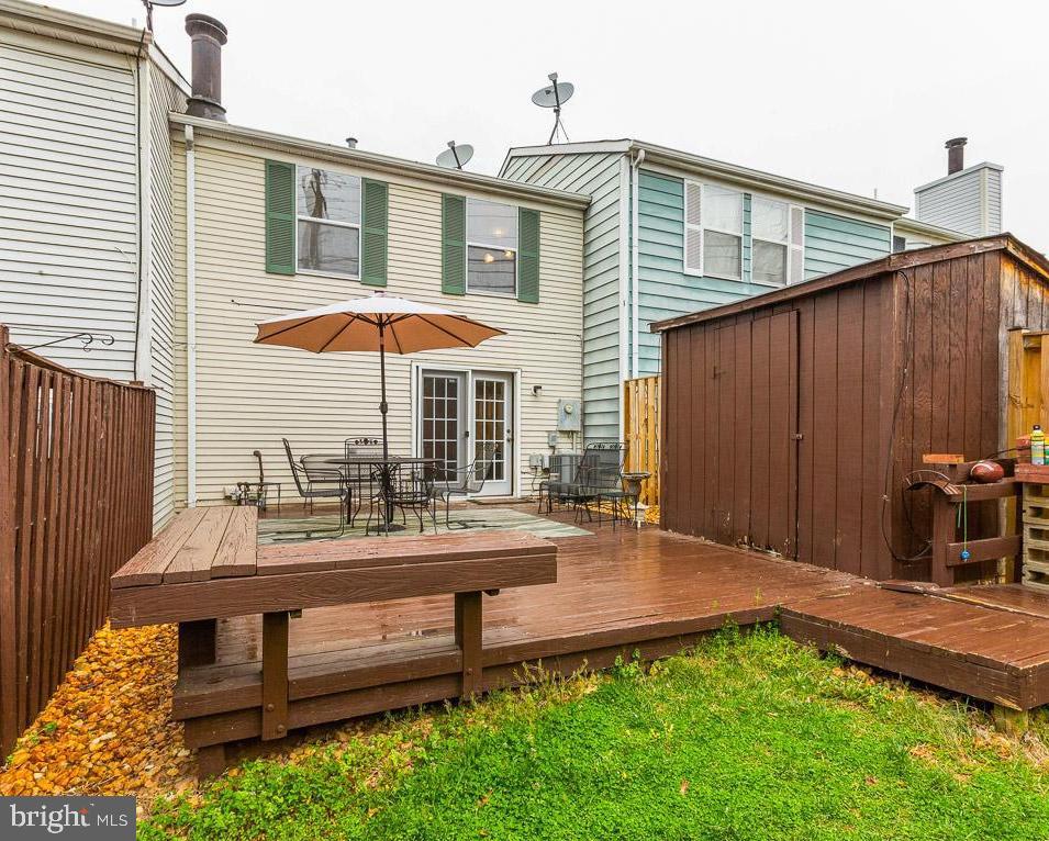 POHICK VILLAGE - Residential