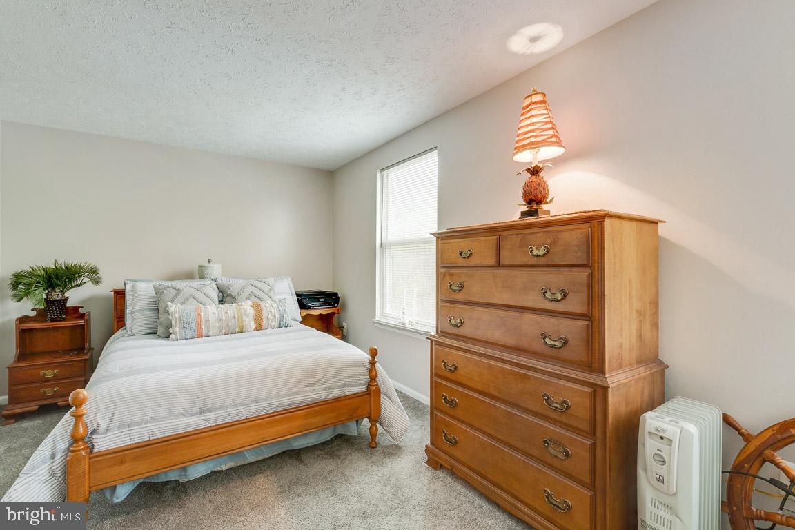 POHICK VILLAGE - Residential