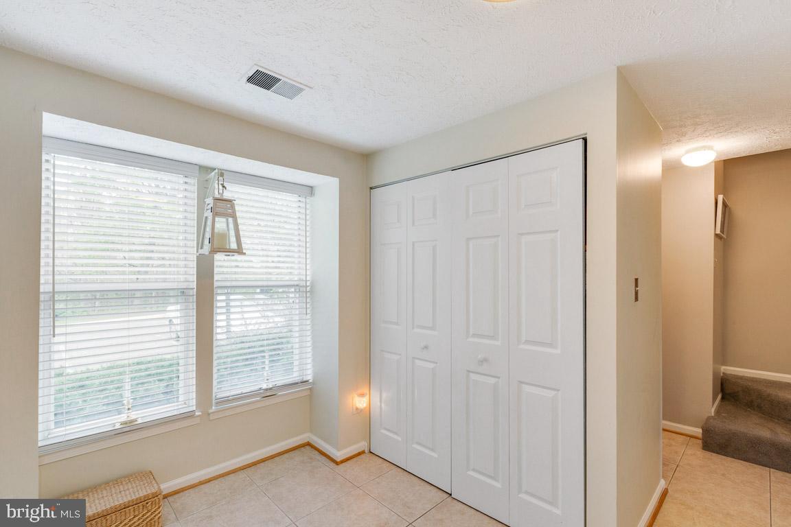 POHICK VILLAGE - Residential