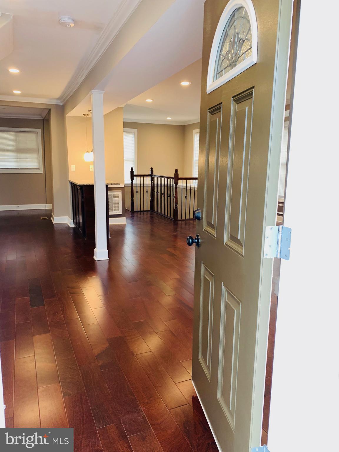 WINSTON GOVANS - Residential