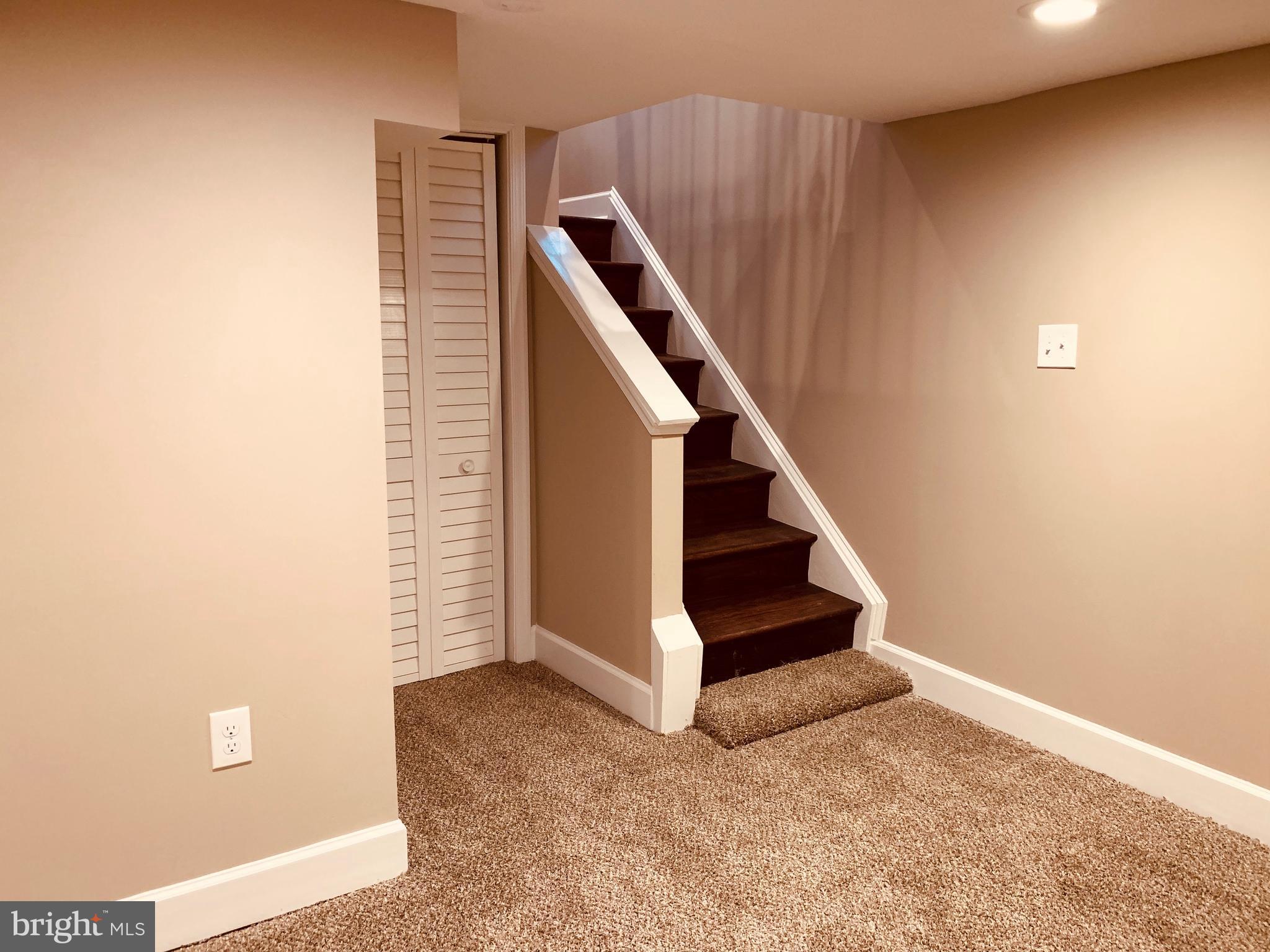 WINSTON GOVANS - Residential