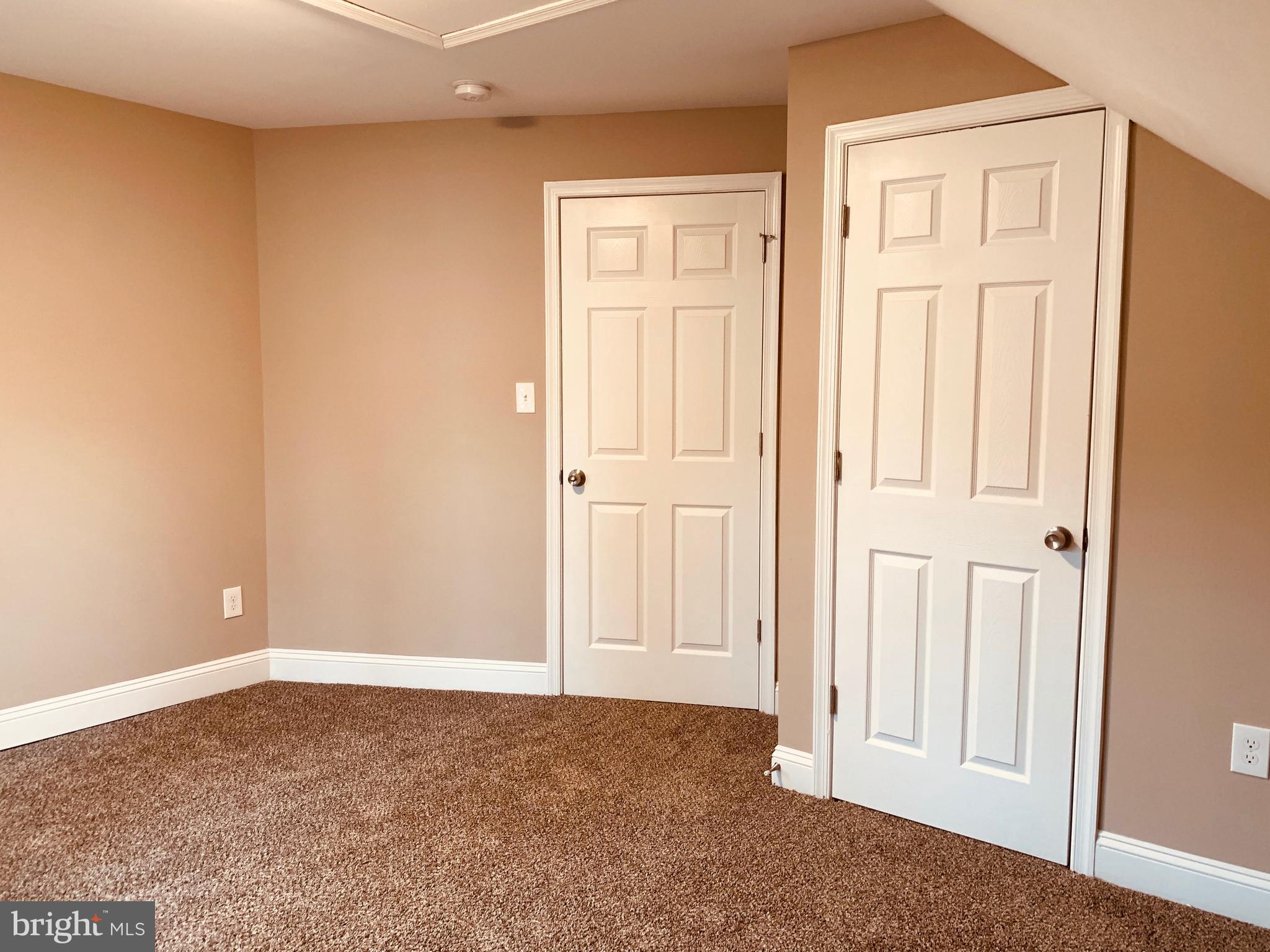 WINSTON GOVANS - Residential