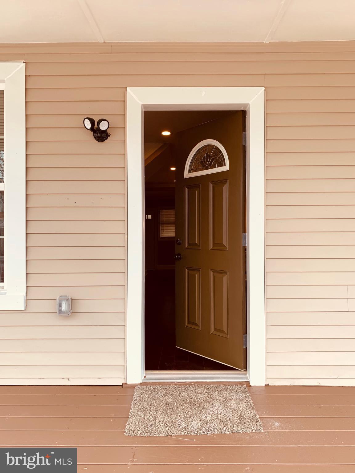 WINSTON GOVANS - Residential