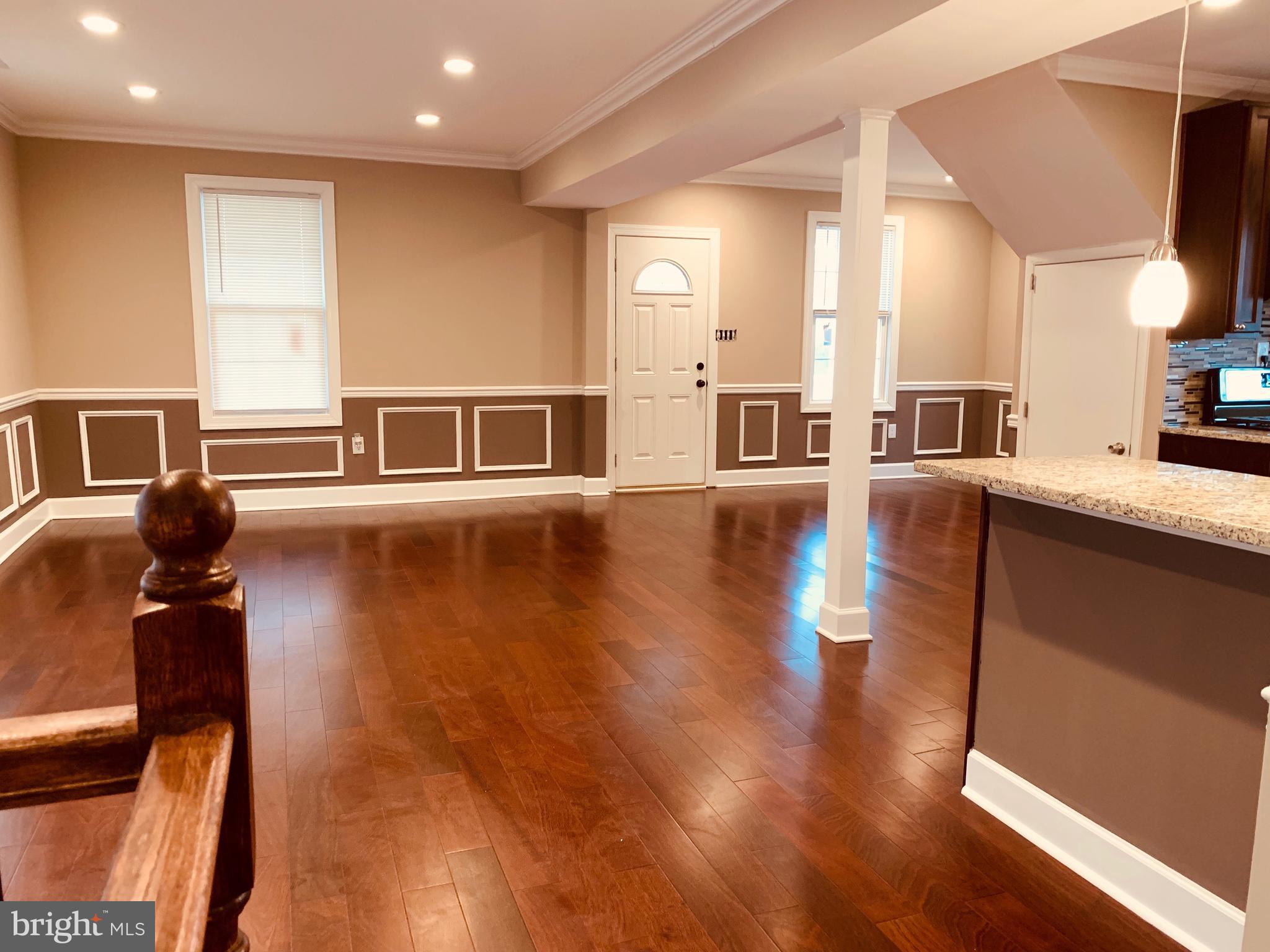 WINSTON GOVANS - Residential