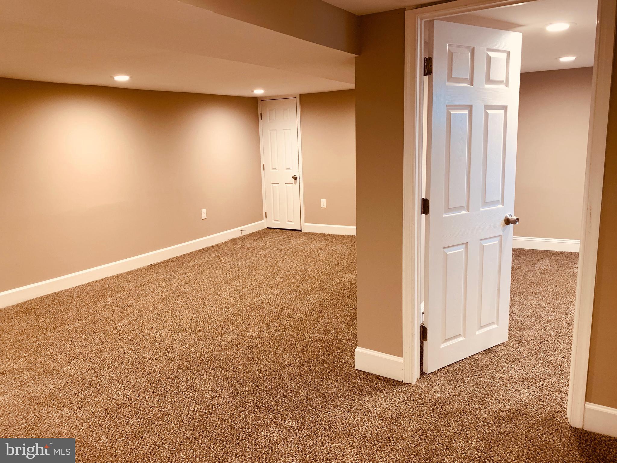 WINSTON GOVANS - Residential