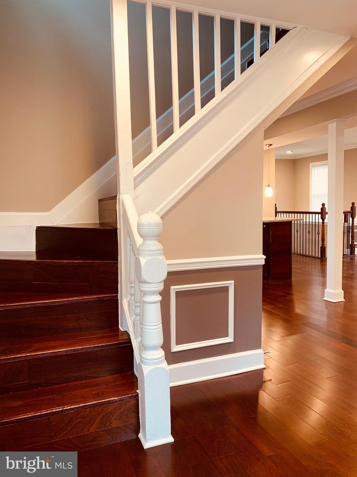 WINSTON GOVANS - Residential