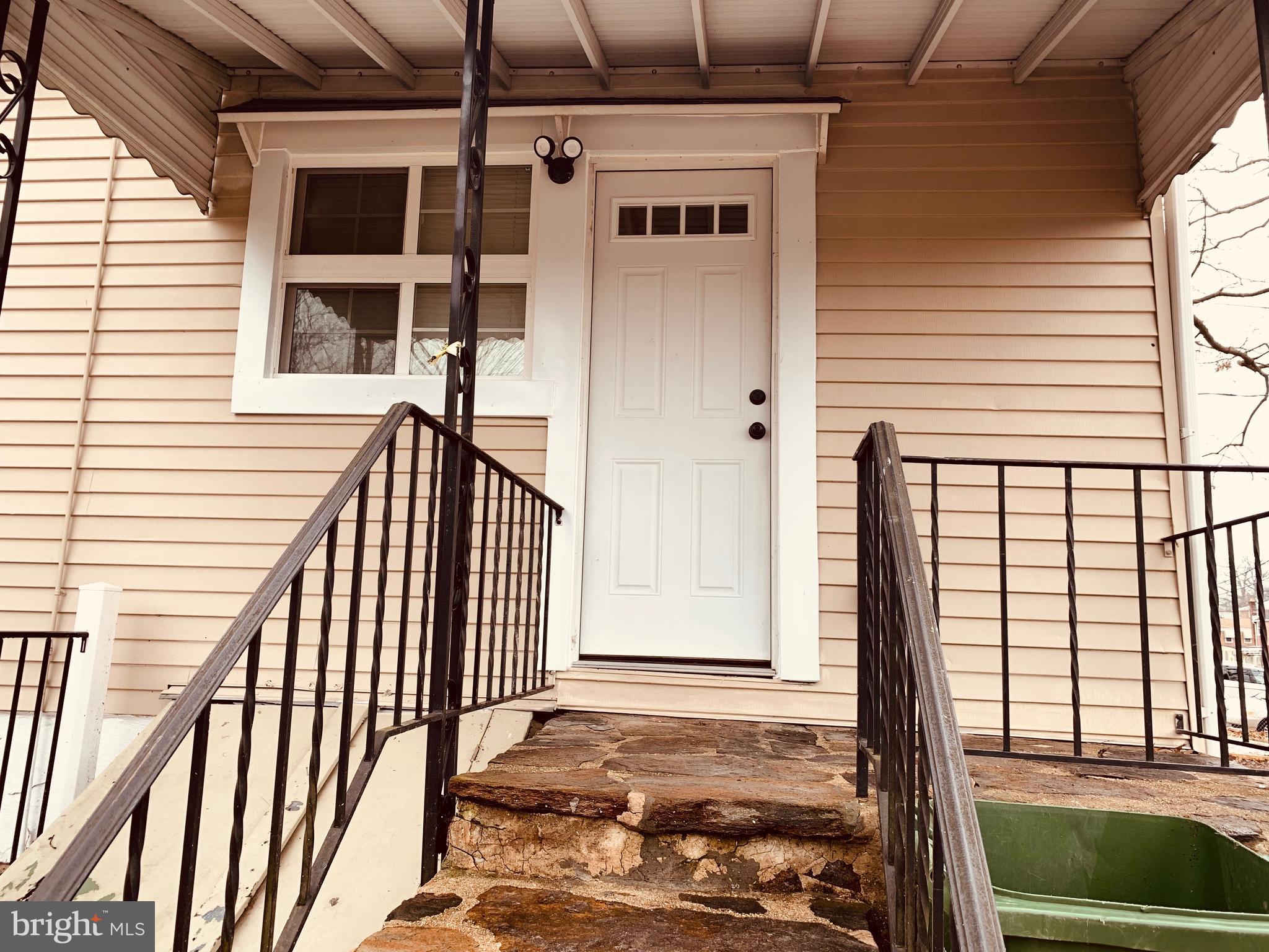 WINSTON GOVANS - Residential