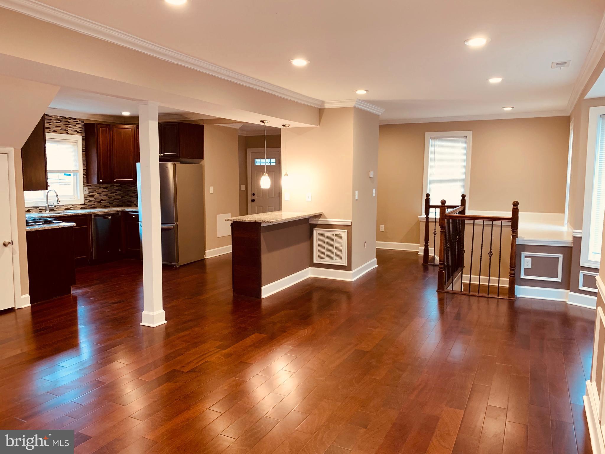 WINSTON GOVANS - Residential