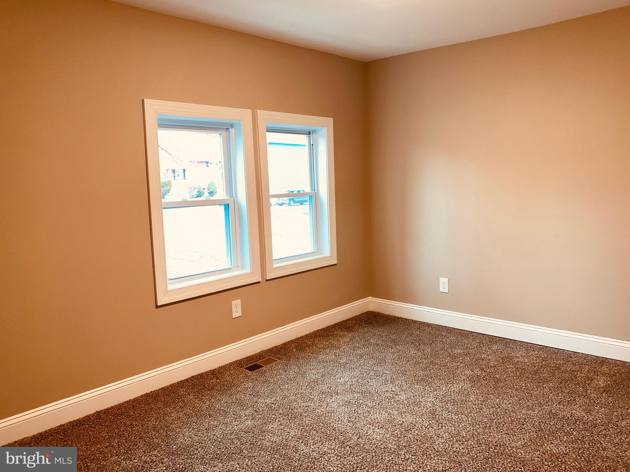 WINSTON GOVANS - Residential