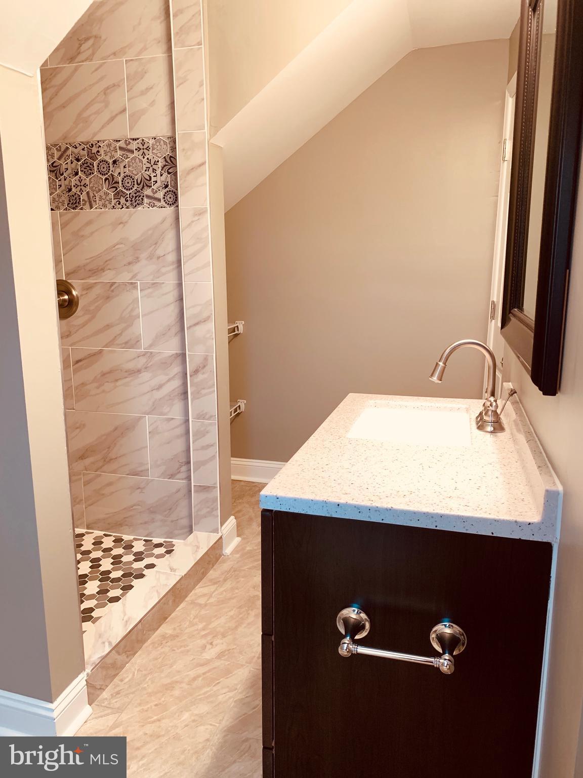 WINSTON GOVANS - Residential