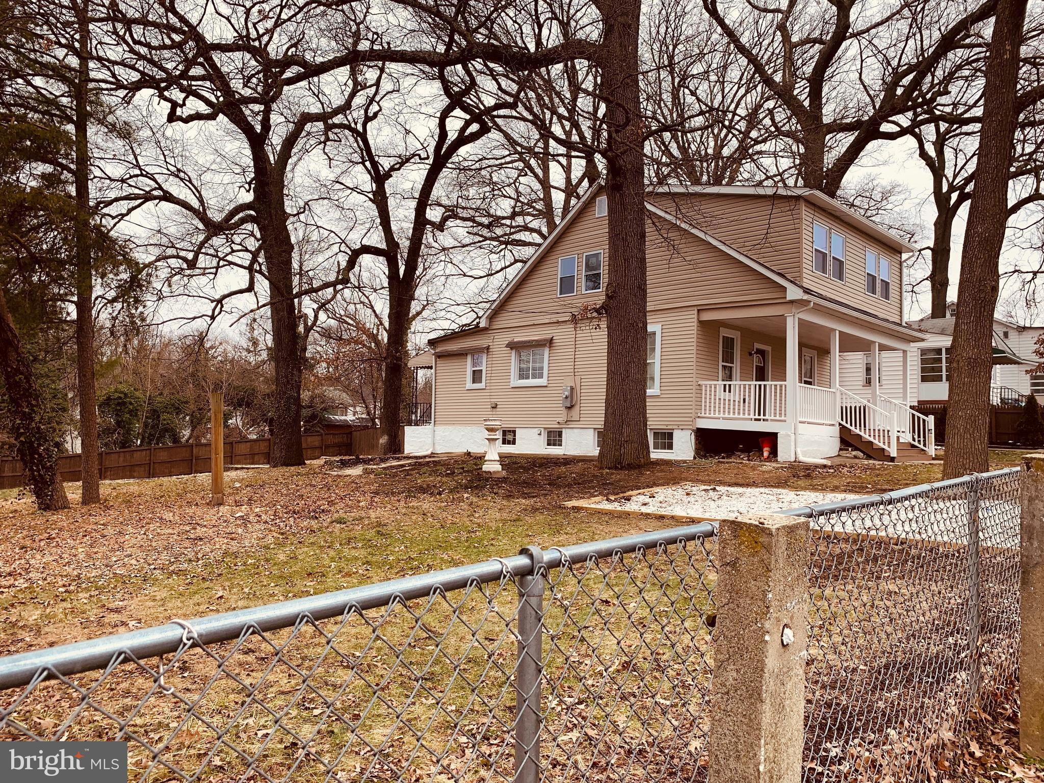 WINSTON GOVANS - Residential