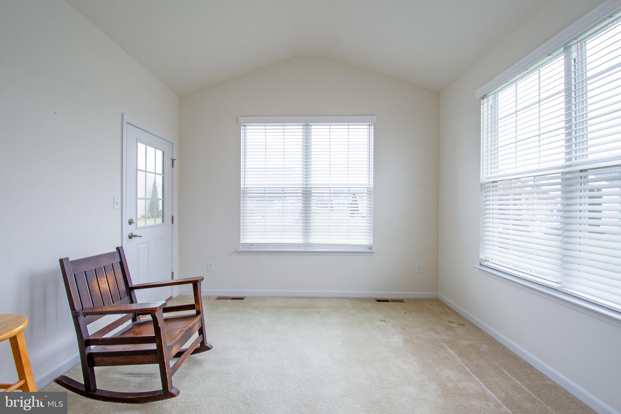 CHAMPIONS CLUB - Residential