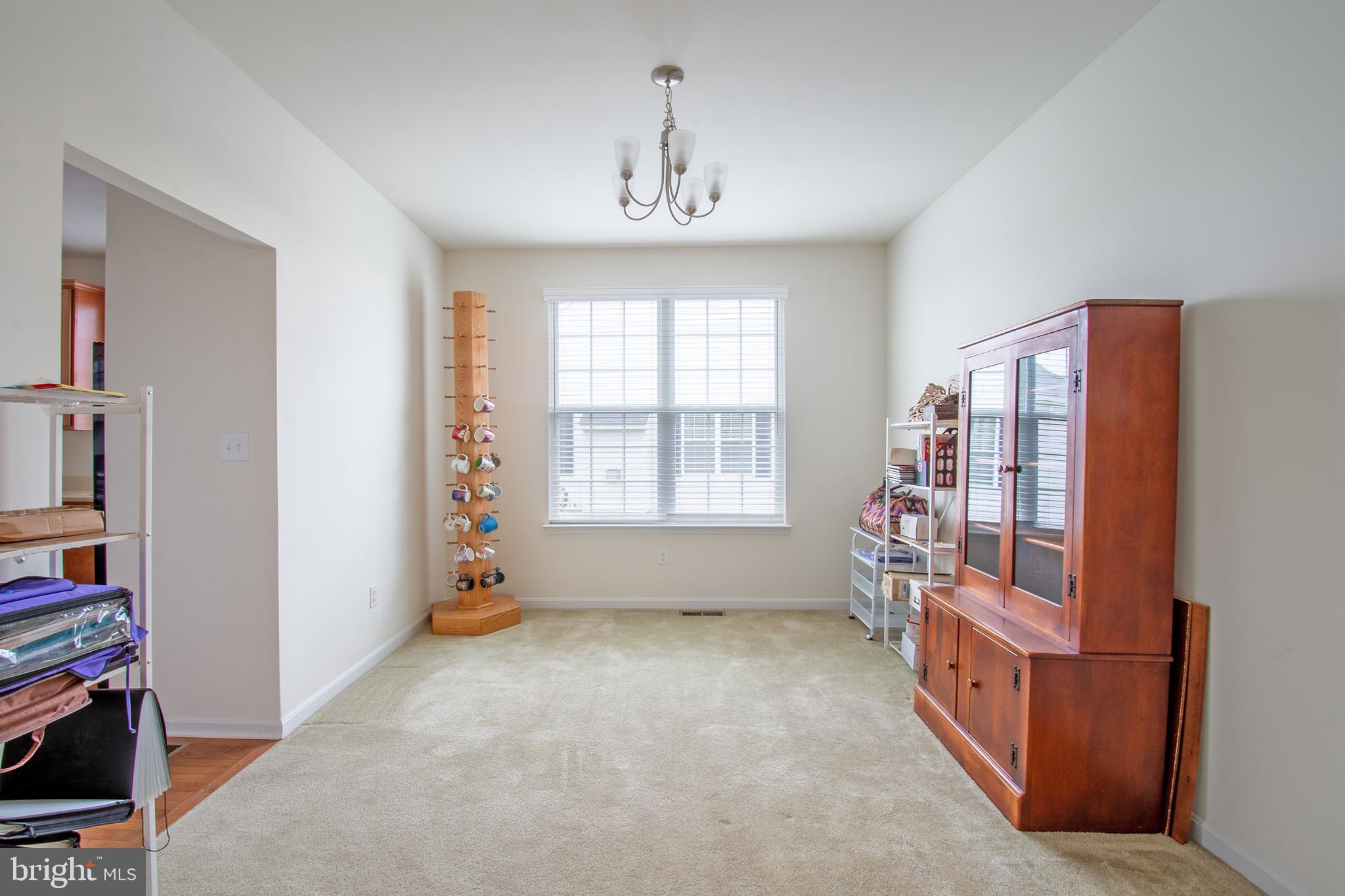 CHAMPIONS CLUB - Residential