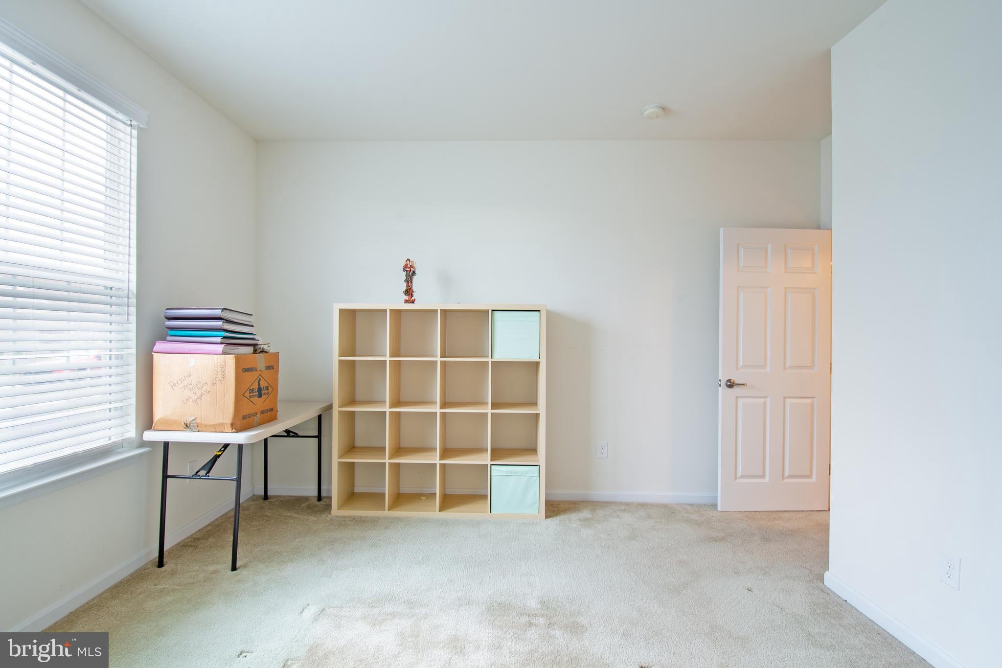 CHAMPIONS CLUB - Residential