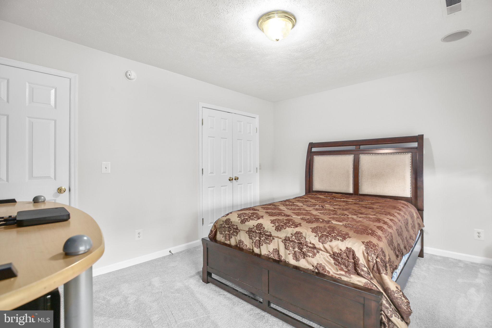 DEER RUN - Residential