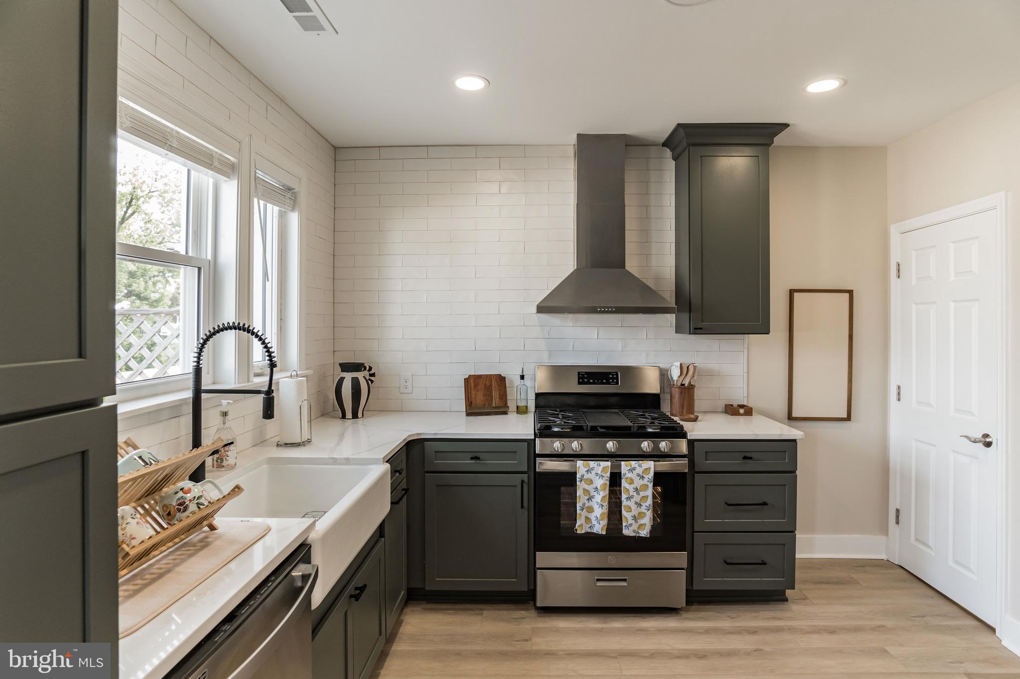 CONSHOHOCKEN - Residential