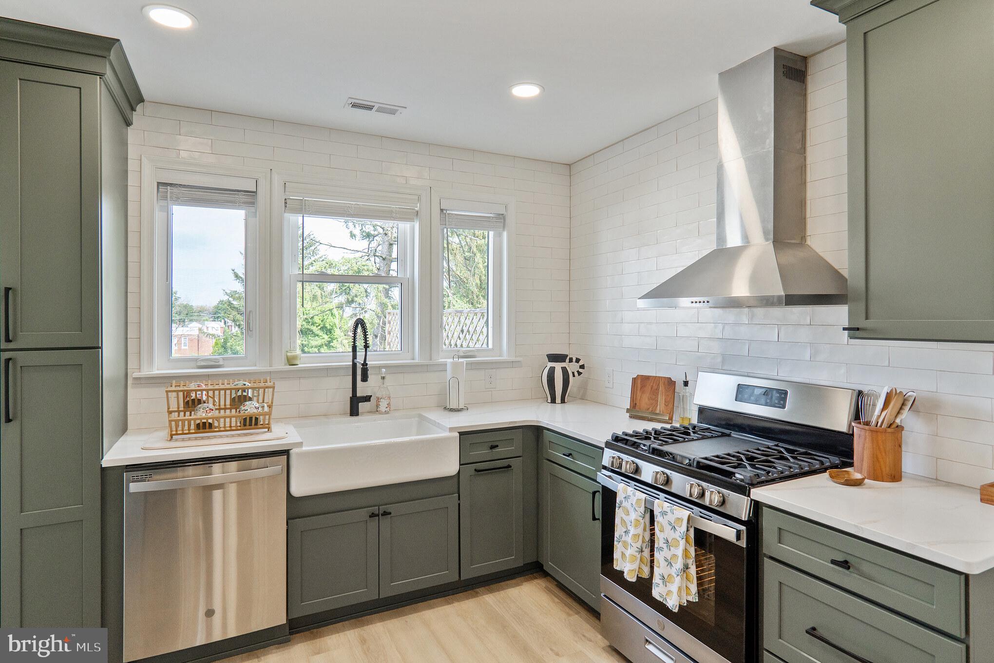 CONSHOHOCKEN - Residential