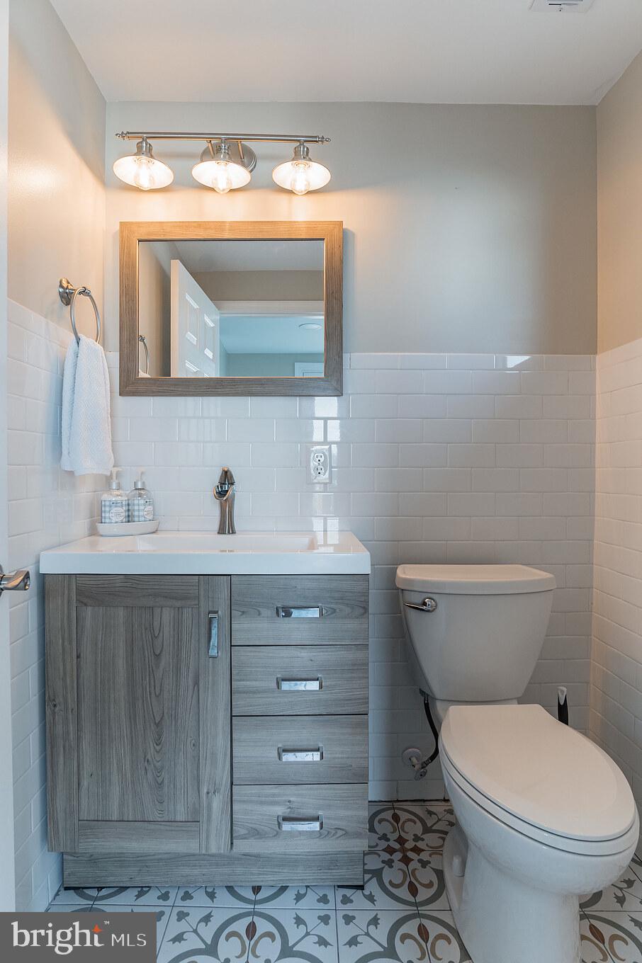 CONSHOHOCKEN - Residential