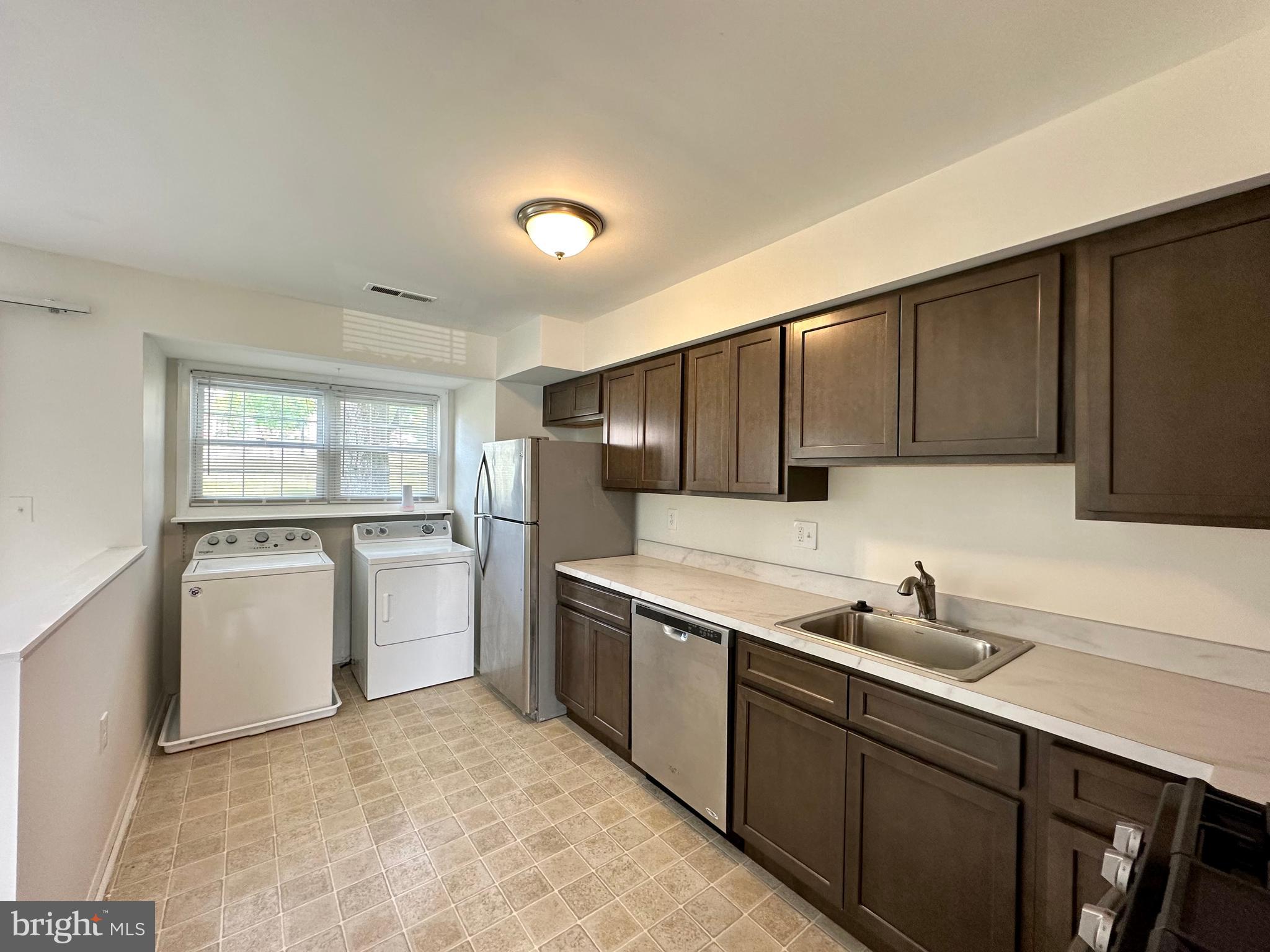 MILFORD MILL - Residential Lease