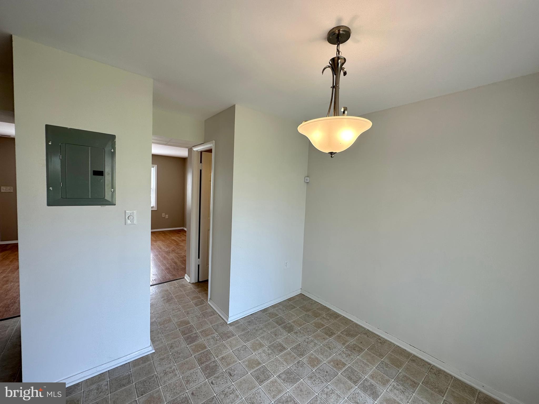 MILFORD MILL - Residential Lease