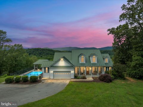 400 DEER RUN CIRCLE FRONT ROYAL VA 22630