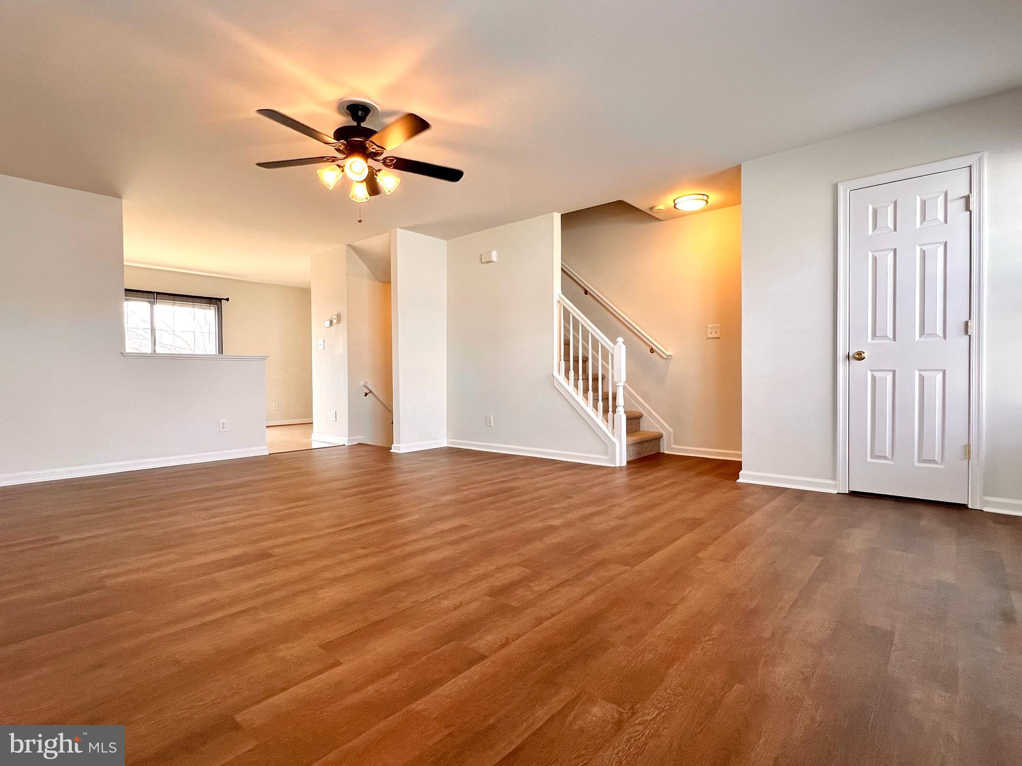 MILLS FARM - Residential