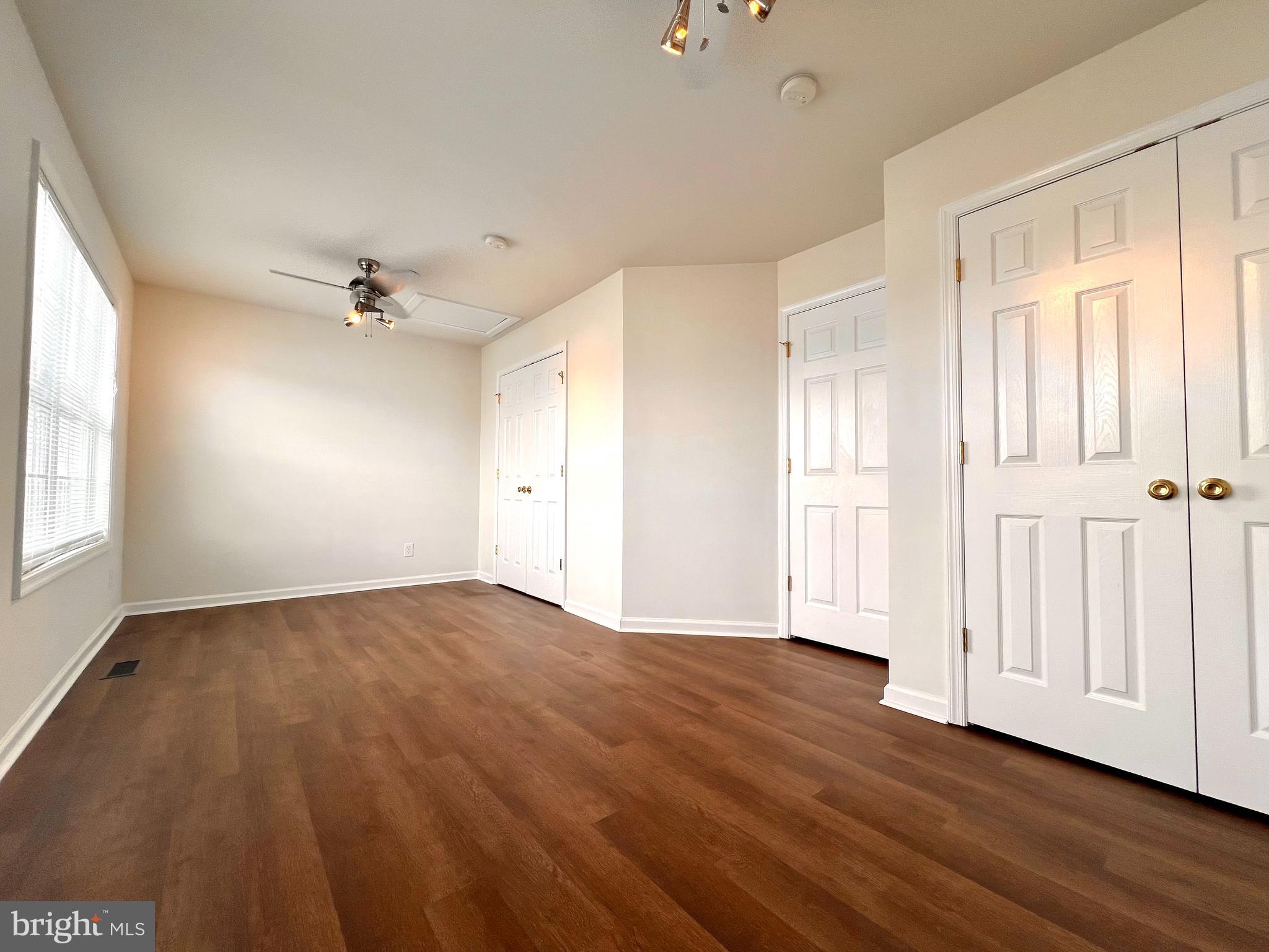 MILLS FARM - Residential