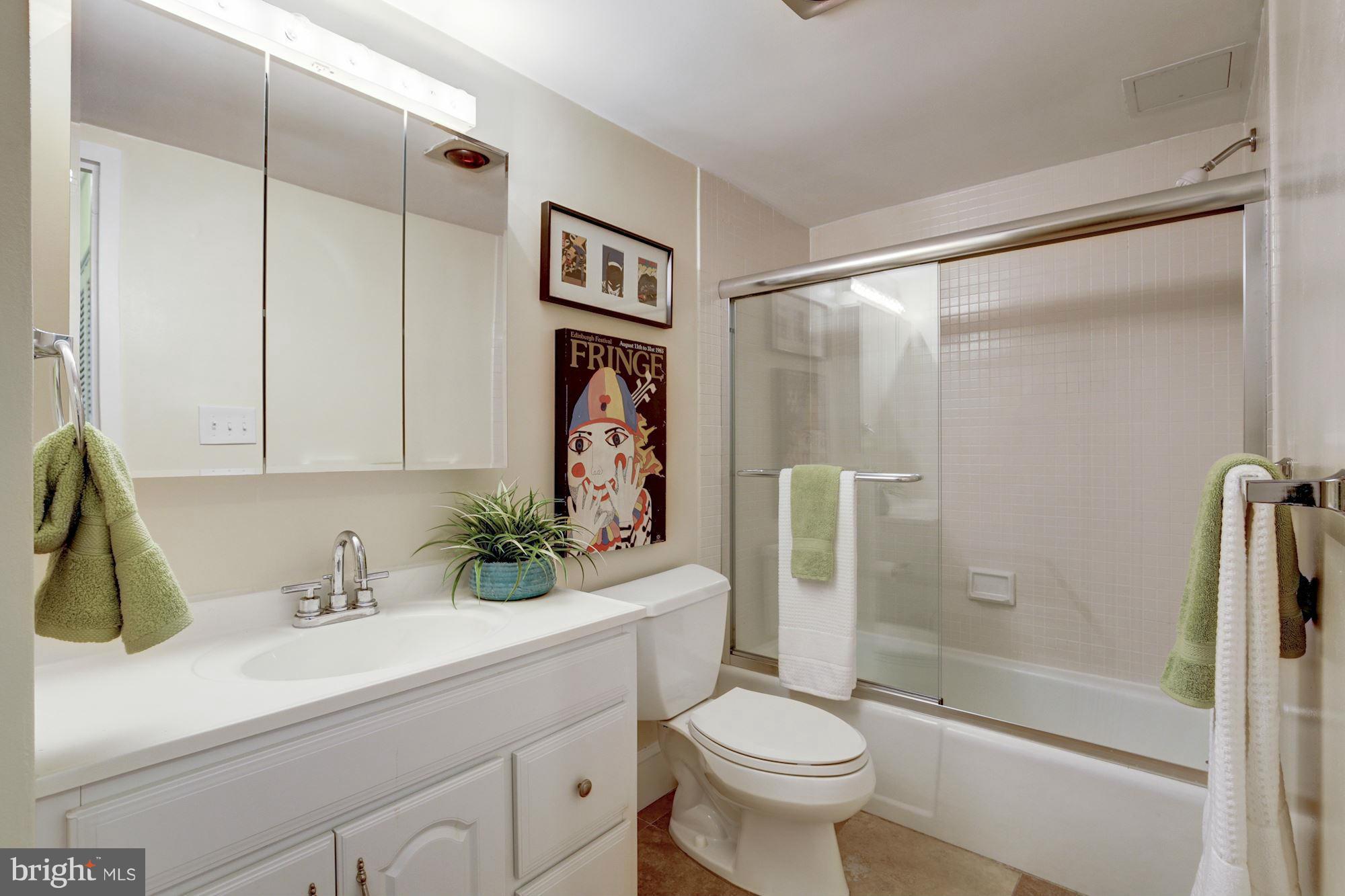 4620 NORTH PARK AVE - Residential