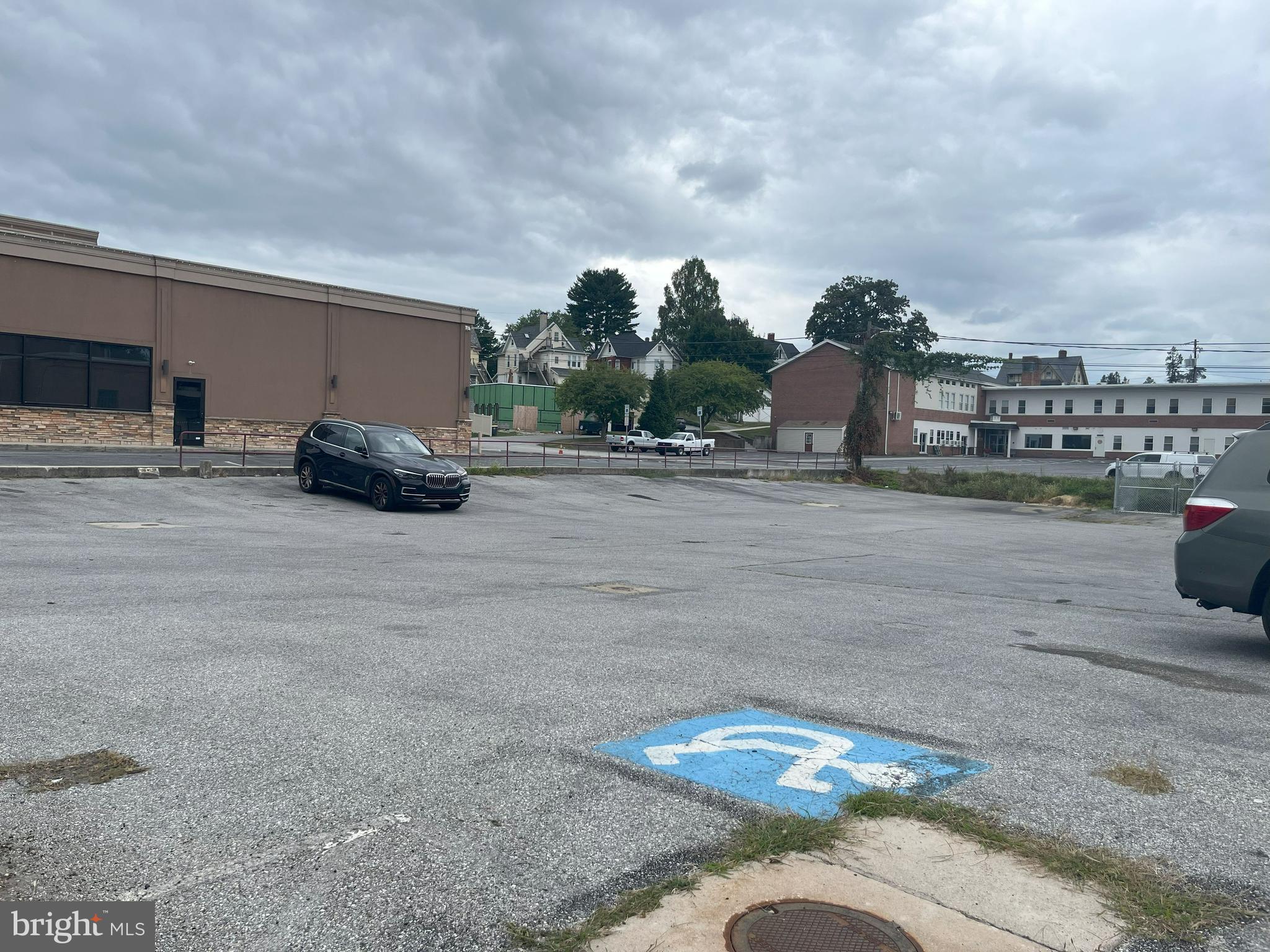 45 W LANCASTER AVENUE