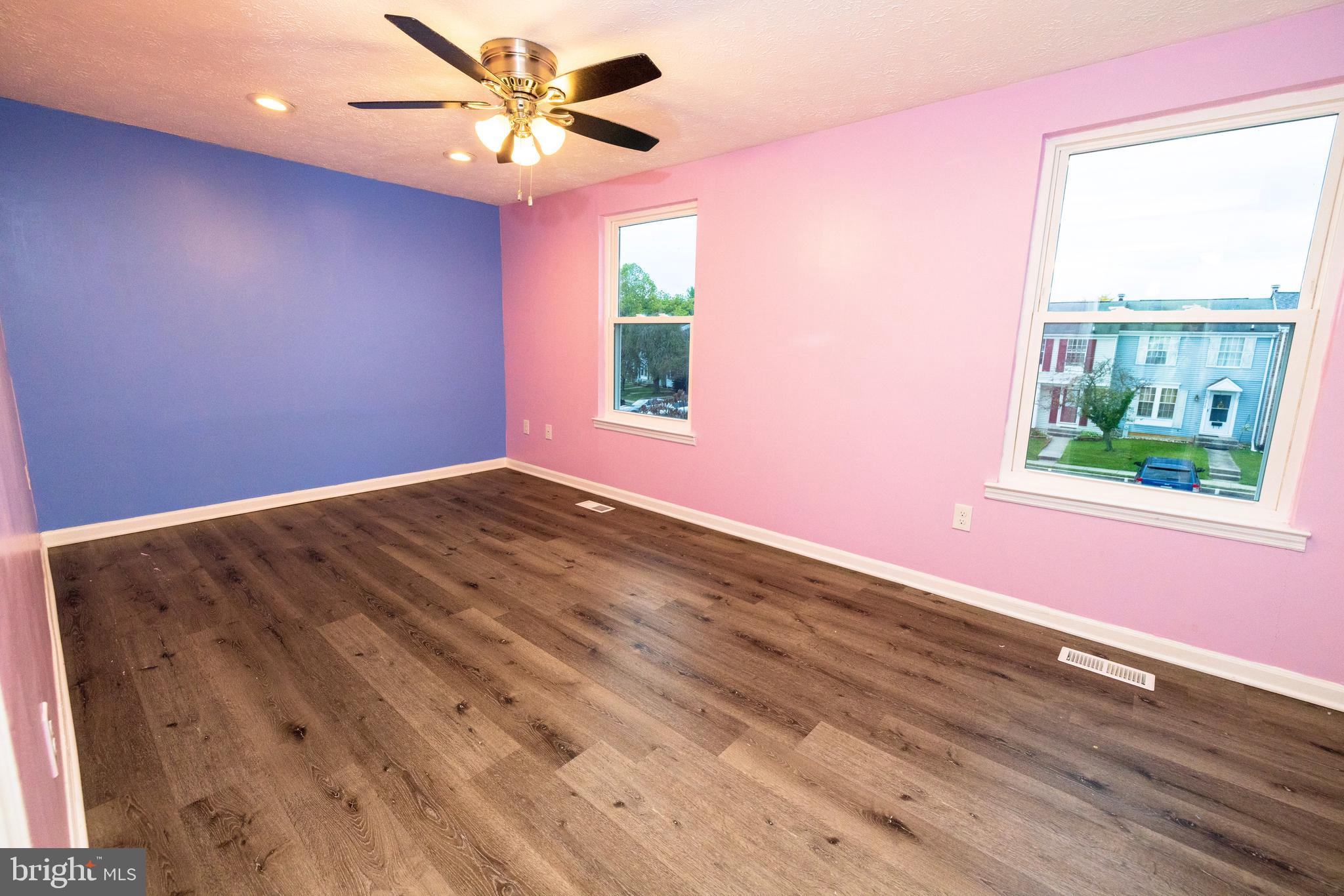 PARKVIEW TRAIL - Residential