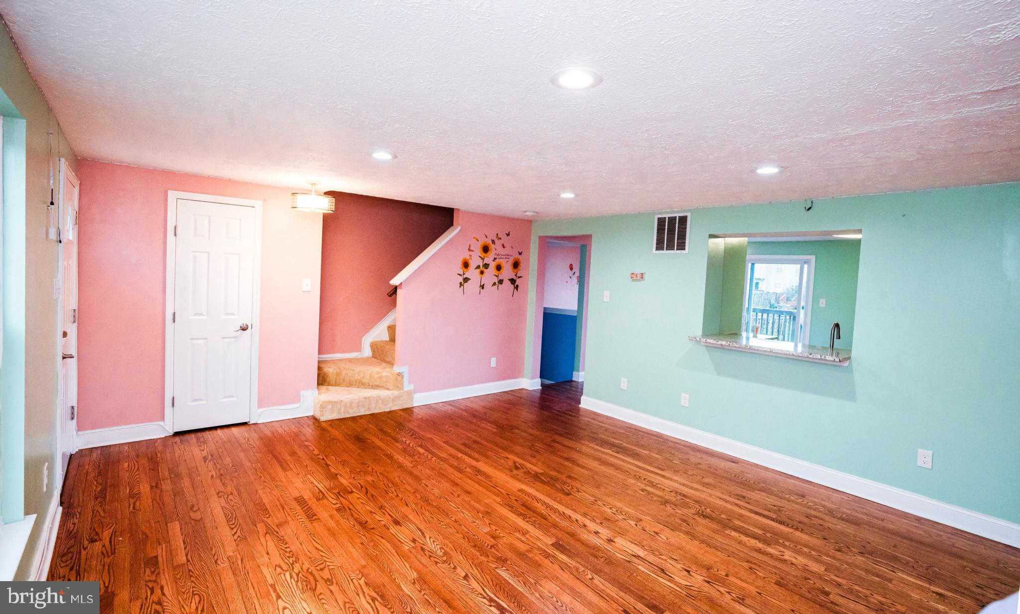 PARKVIEW TRAIL - Residential