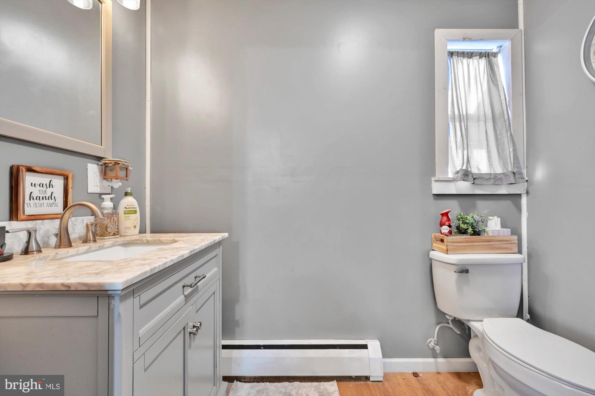 FRACKVILLE - Residential