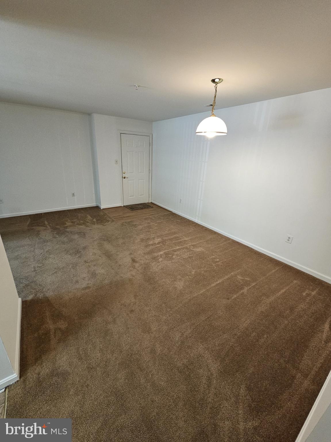 6526 CLEAR DROP COURT 101